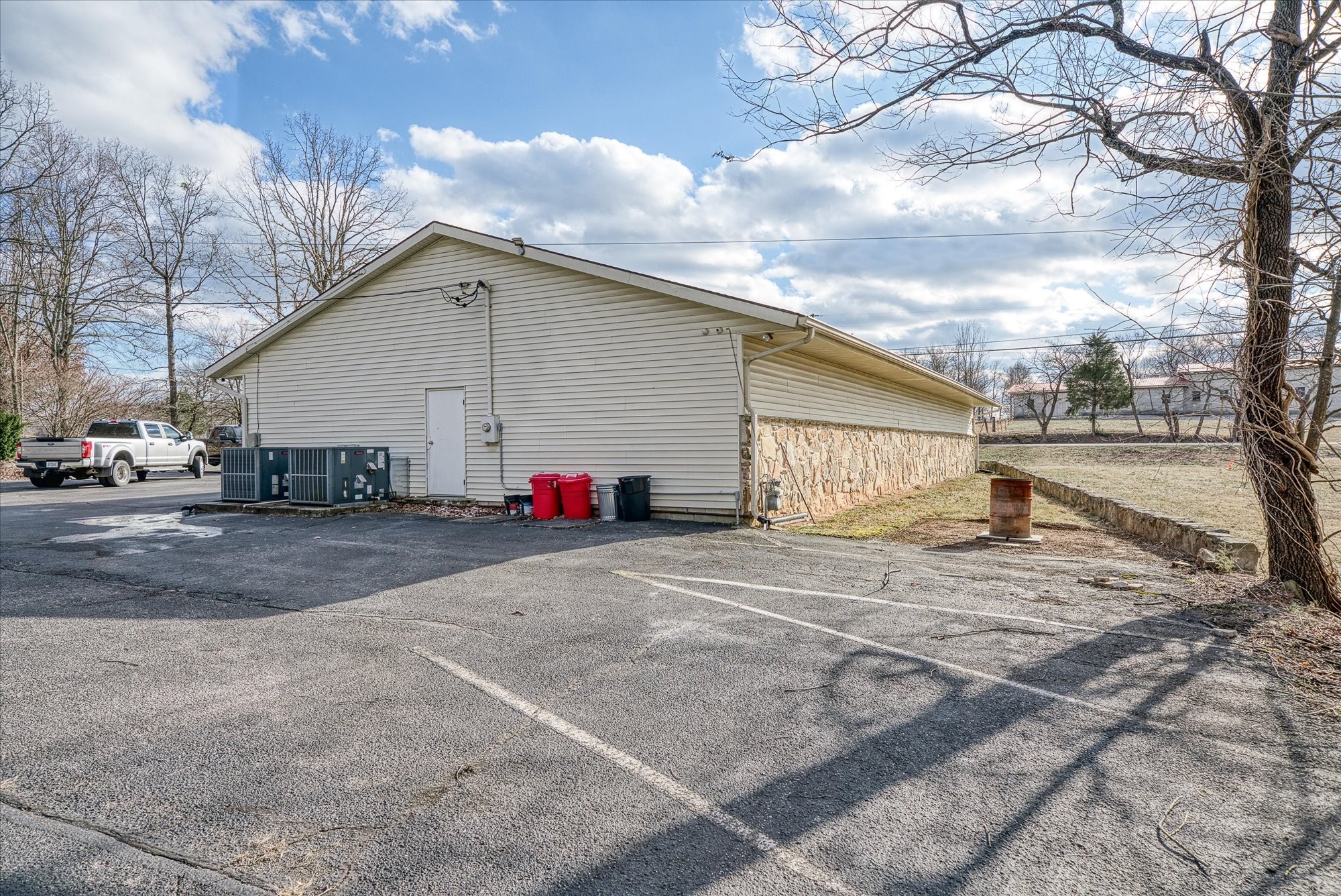 2365 Crossville Hwy