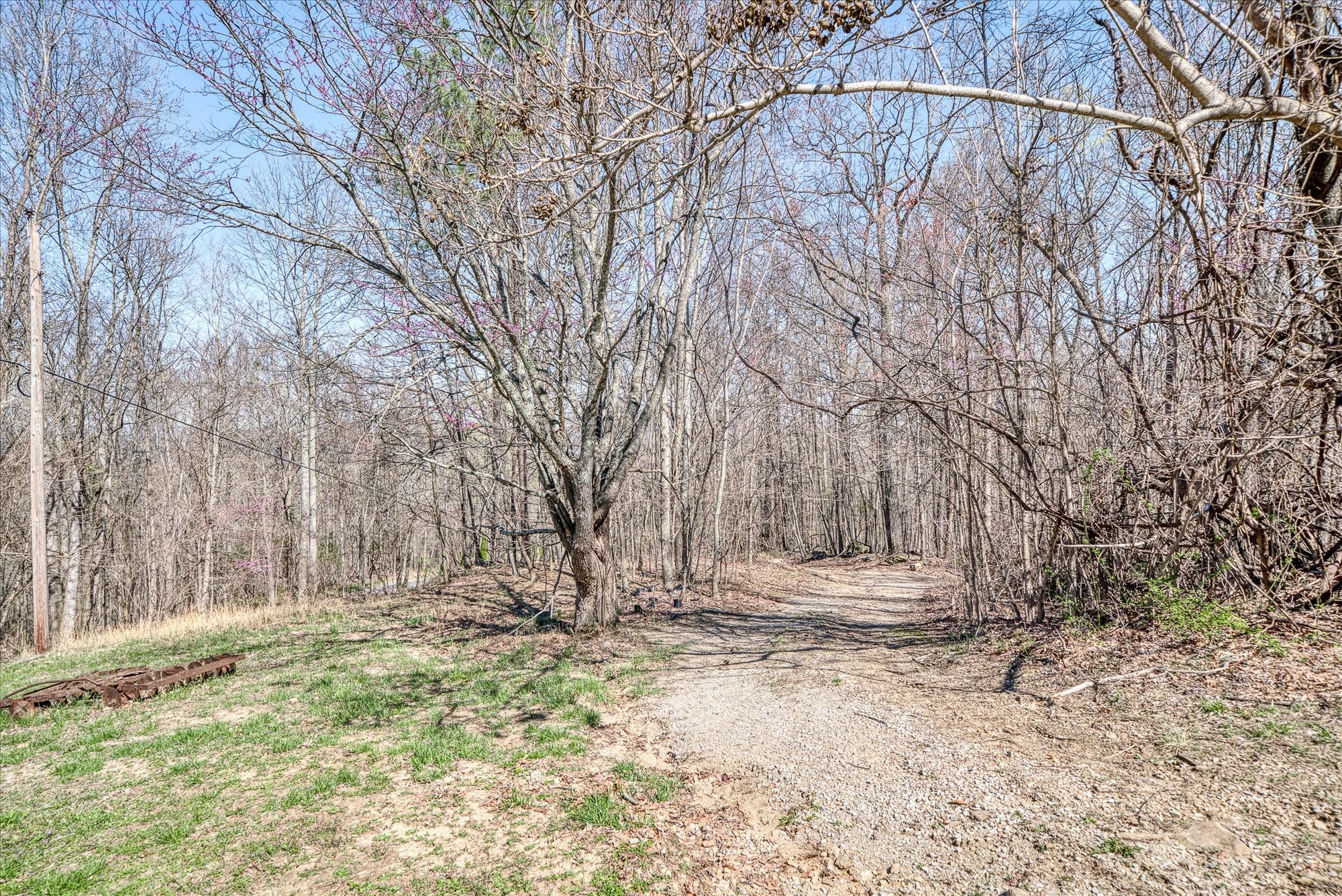 618 Old Baker Mtn Rd