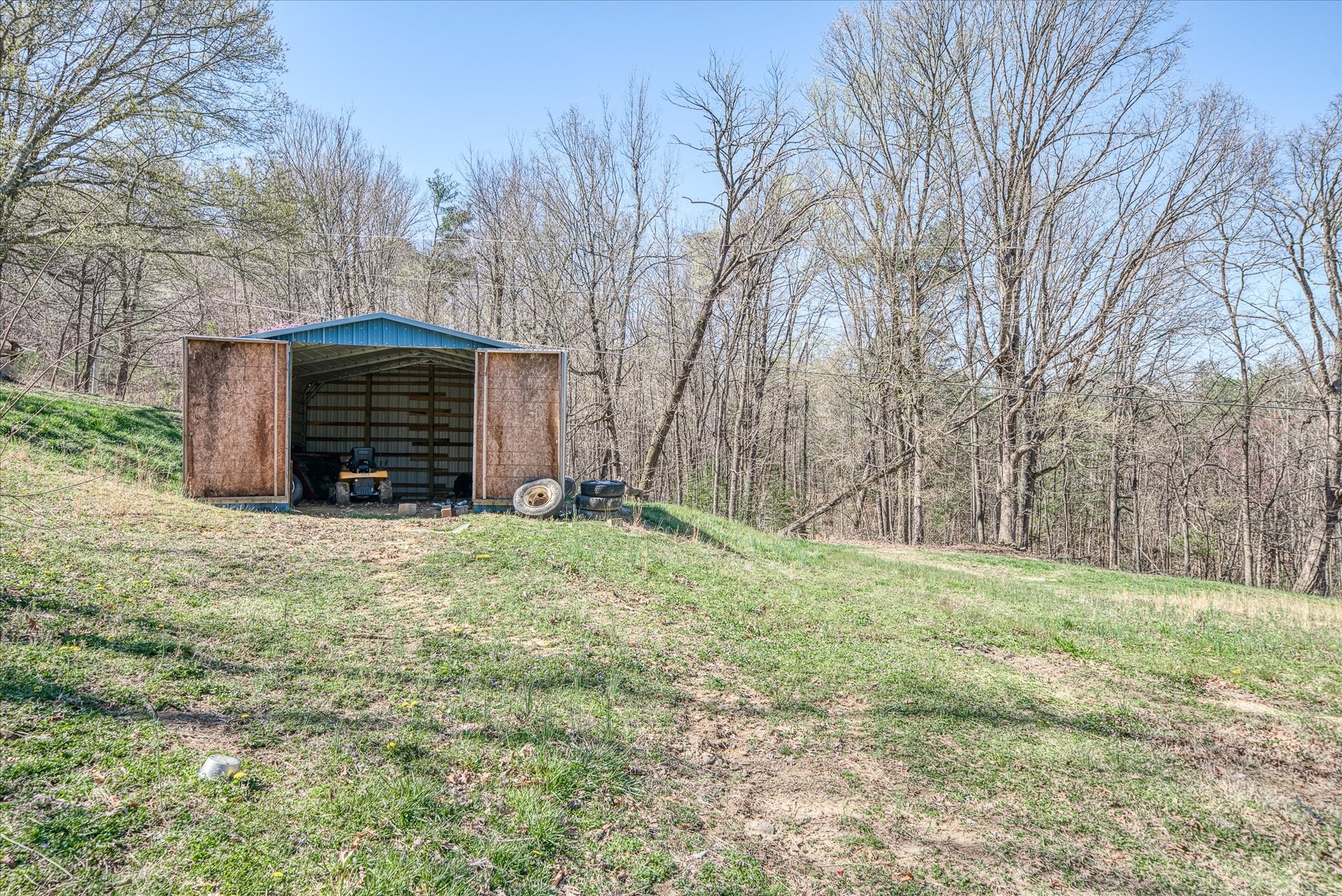 618 Old Baker Mtn Rd