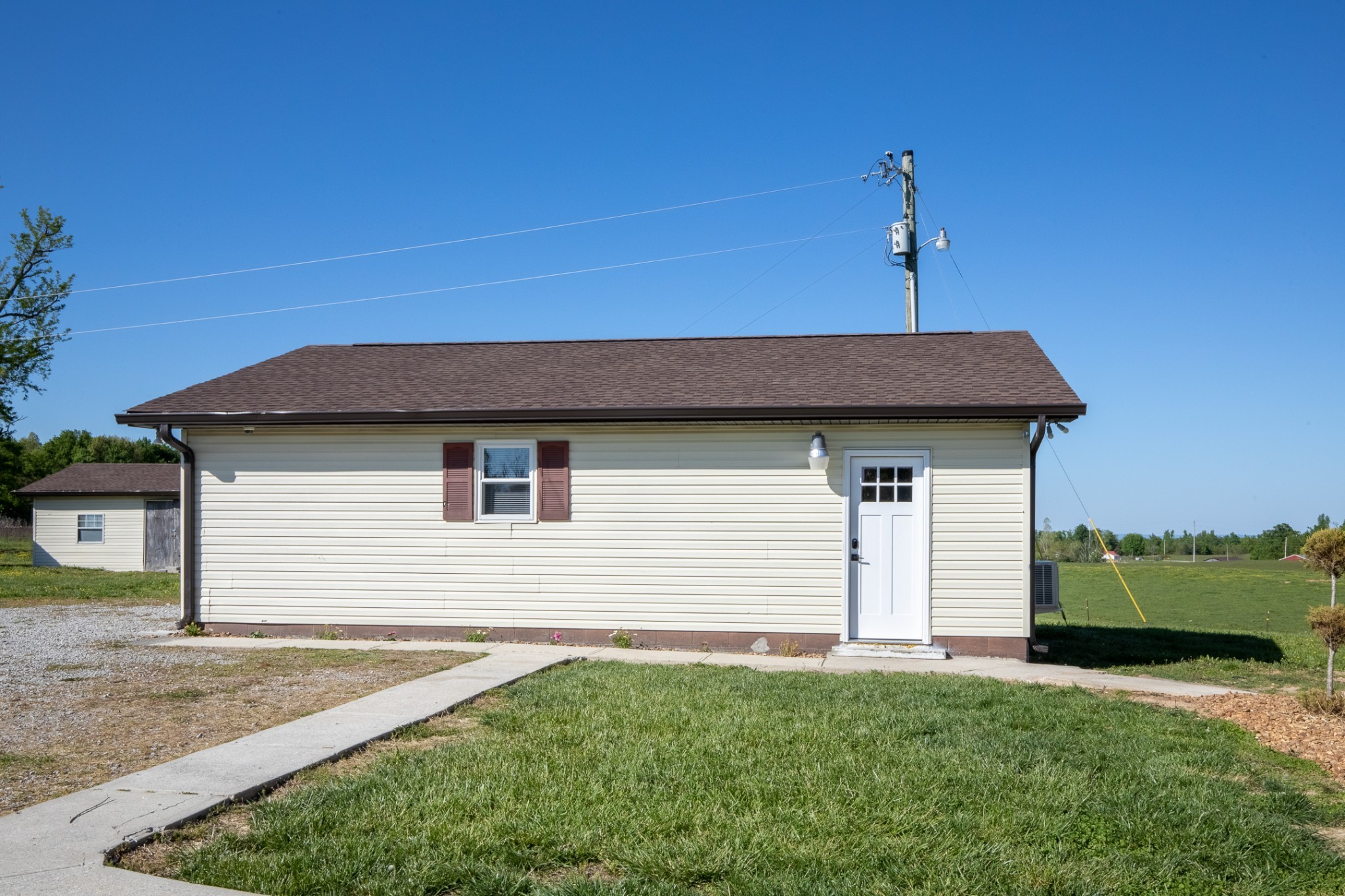 160 Ledbetter Ln