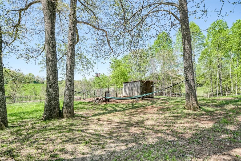 1563 Boyd Creek Rd