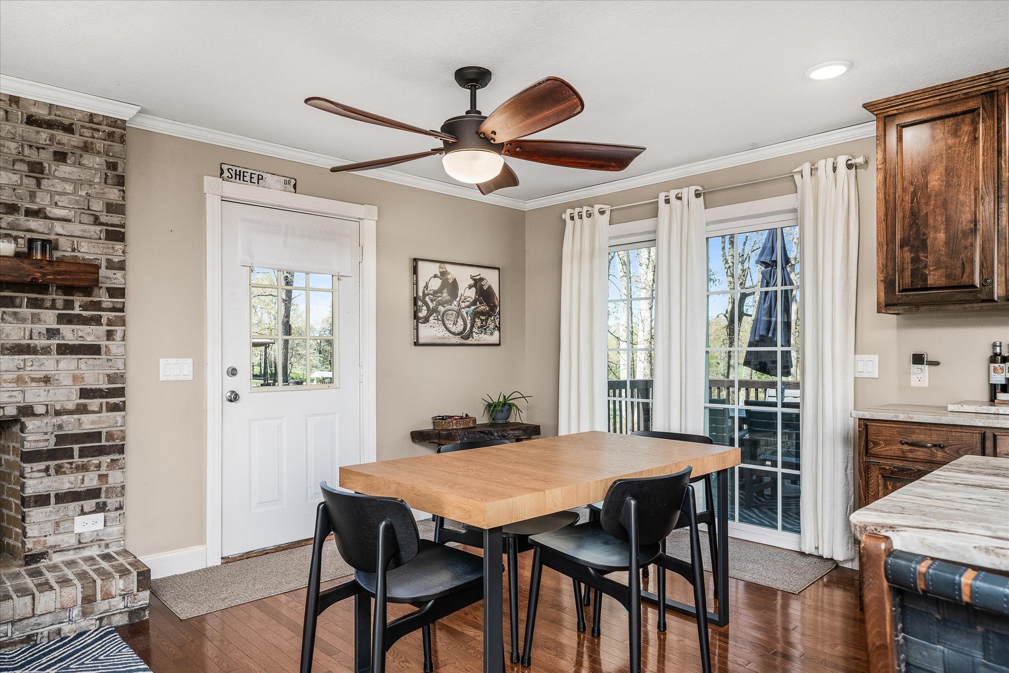 1563 Boyd Creek Rd