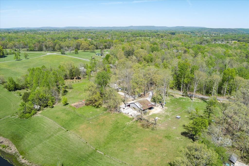 1563 Boyd Creek Rd
