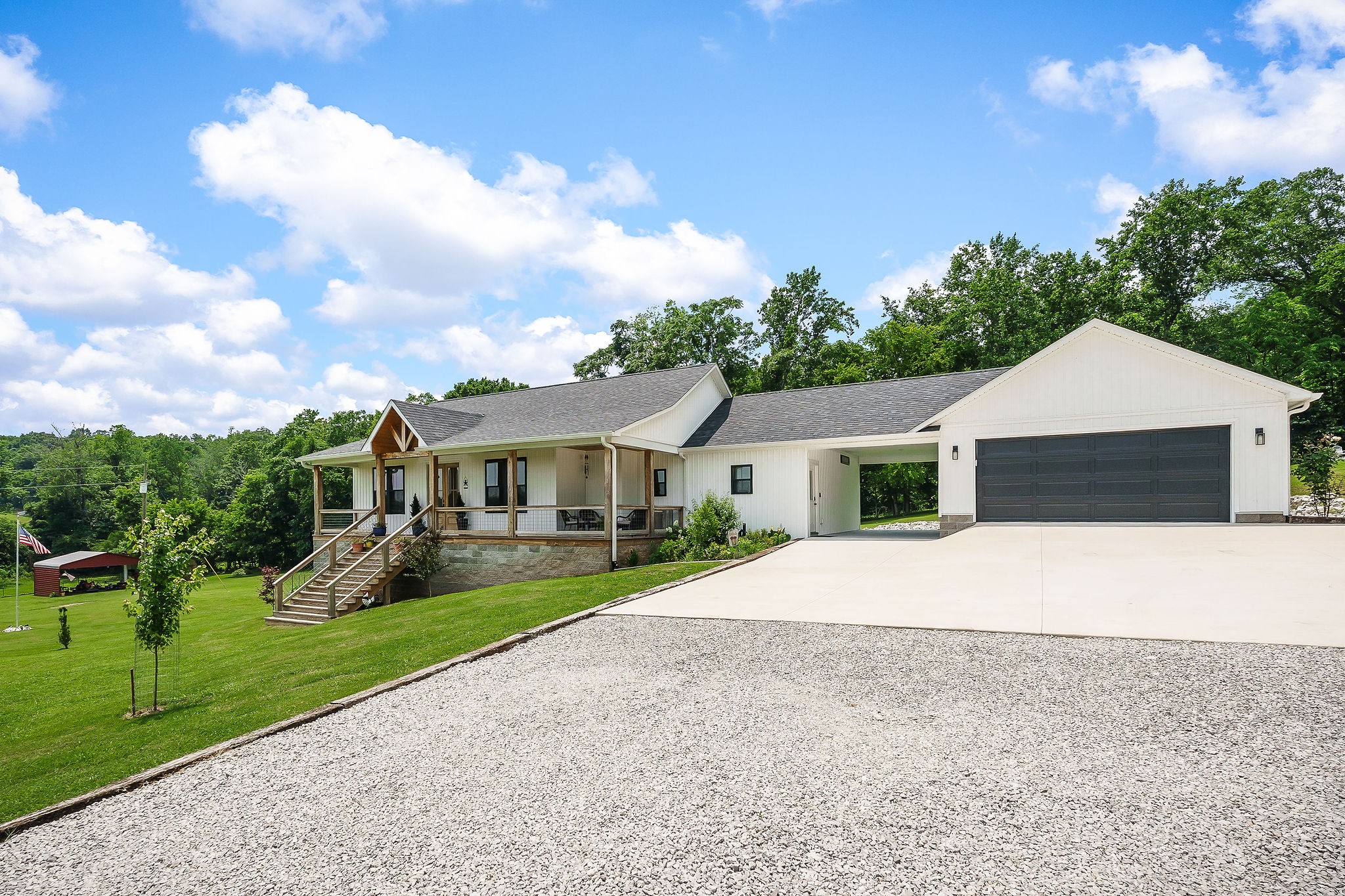 17124 Old Kentucky Rd