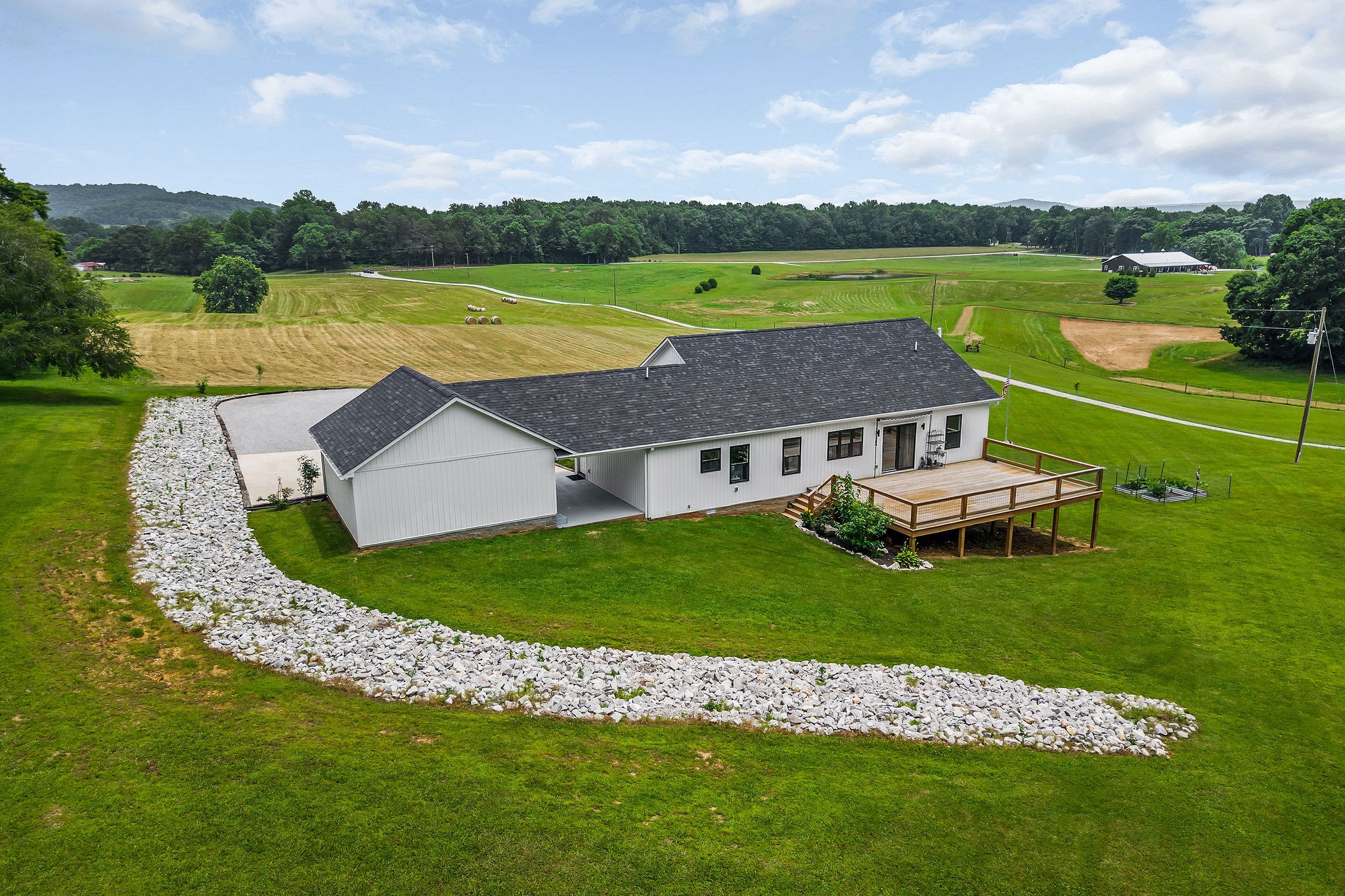 17124 Old Kentucky Rd