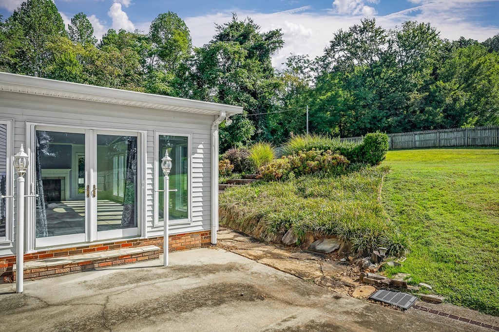 4216 Deerfield Ln