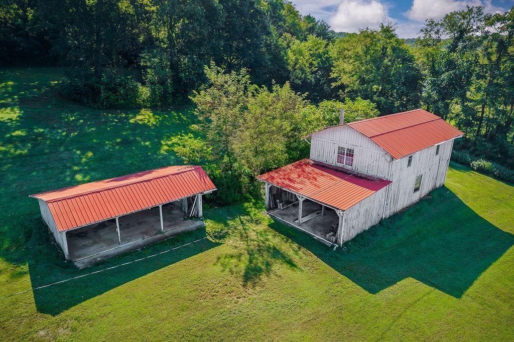 4216 Deerfield Ln