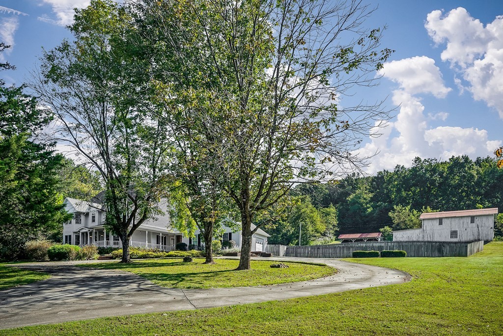 4216 Deerfield Ln