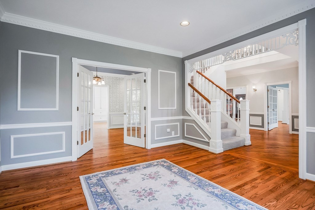 4216 Deerfield Ln
