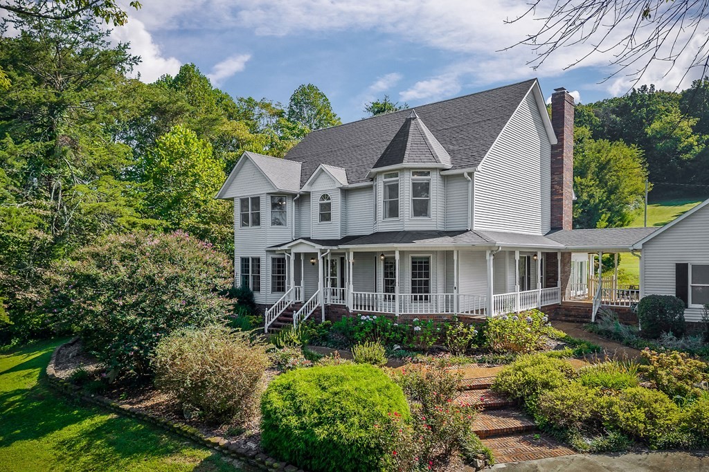 4216 Deerfield Ln