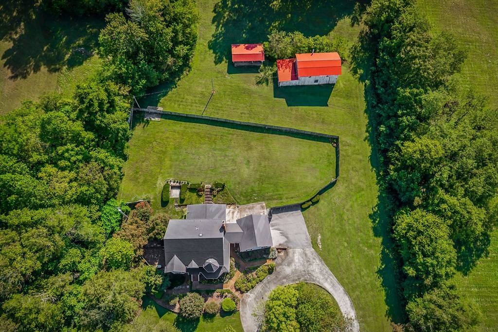 4216 Deerfield Ln