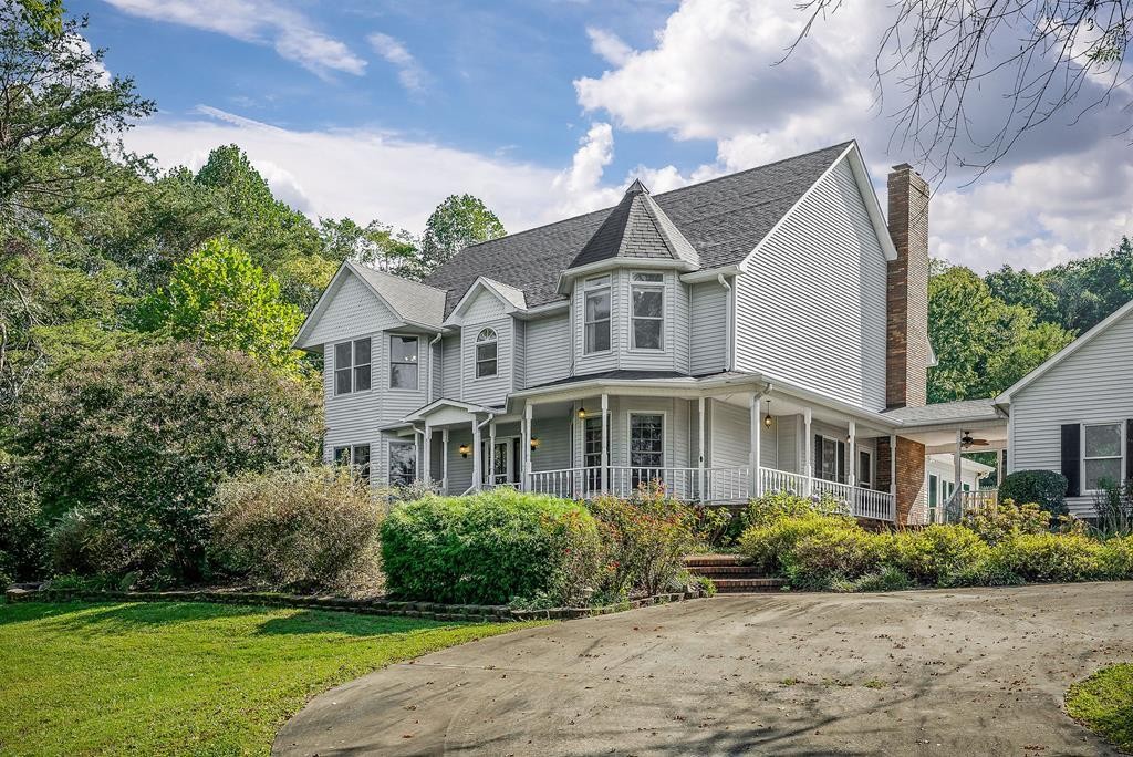 4216 Deerfield Ln