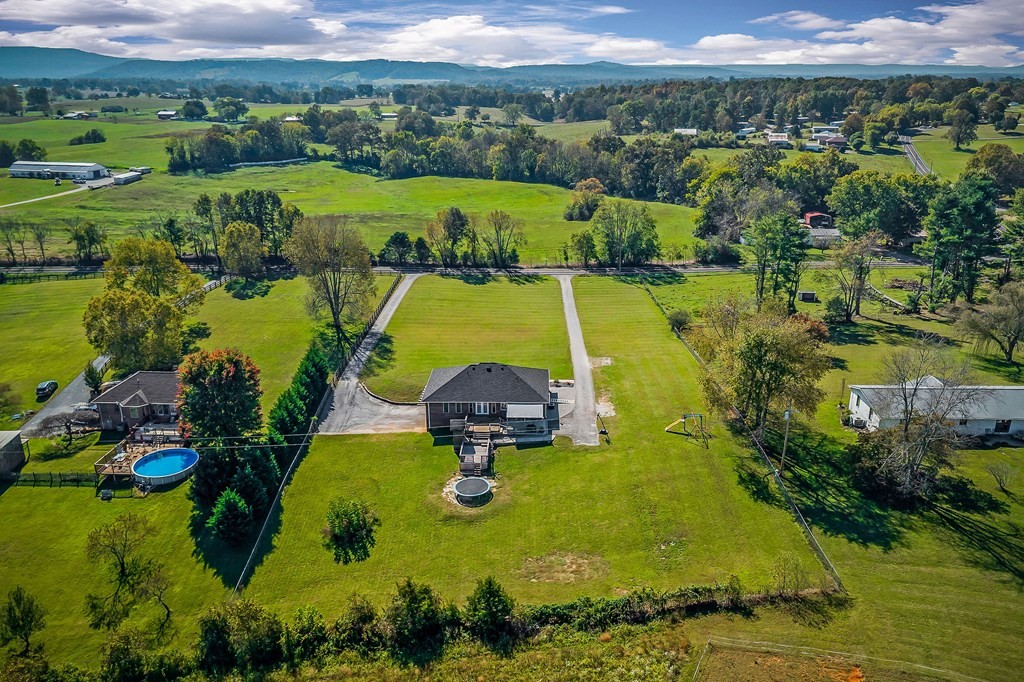 1945 Golden Mountain Rd