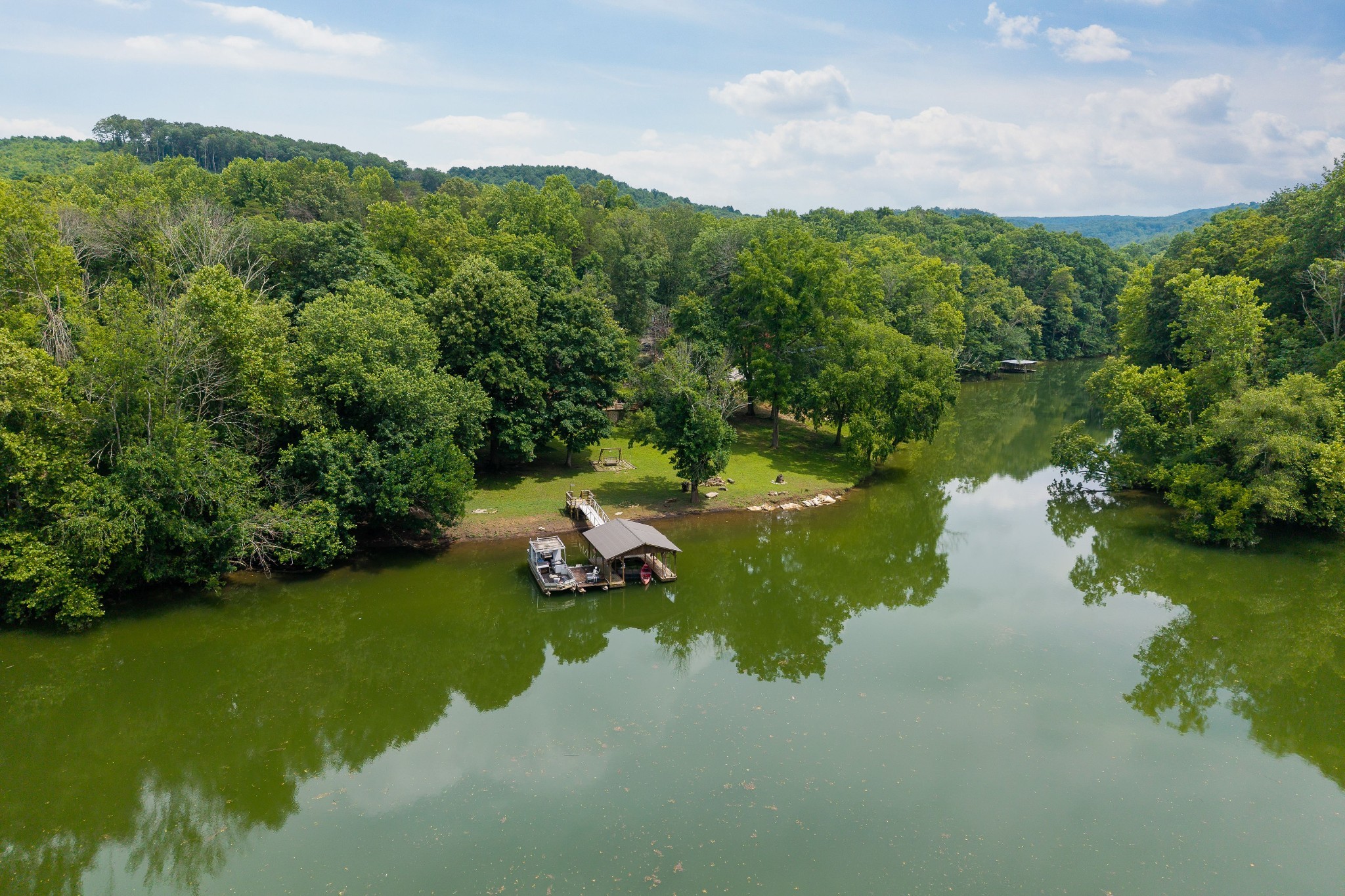 88 Hollingsworth Slough Rd