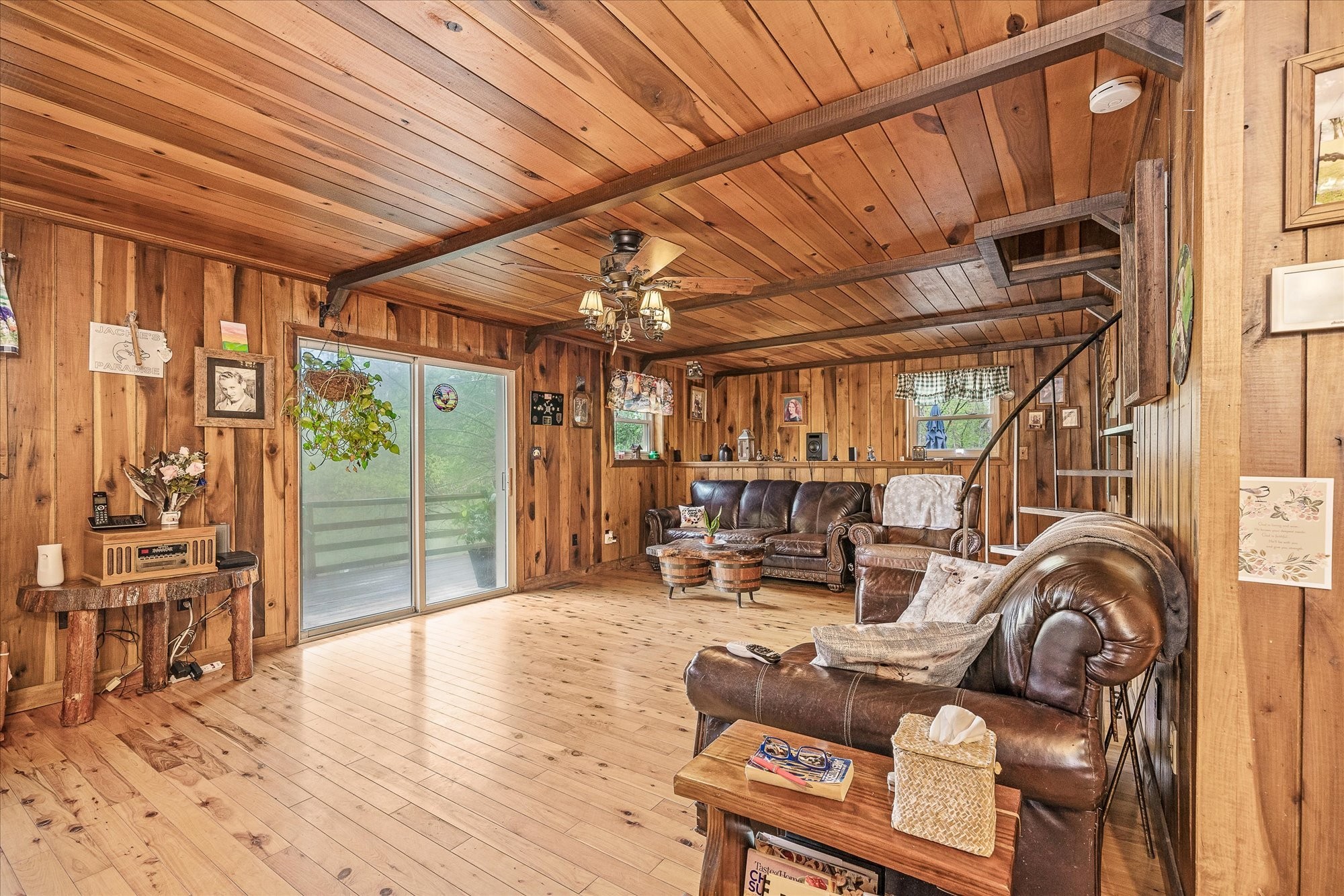 88 Hollingsworth Slough Rd