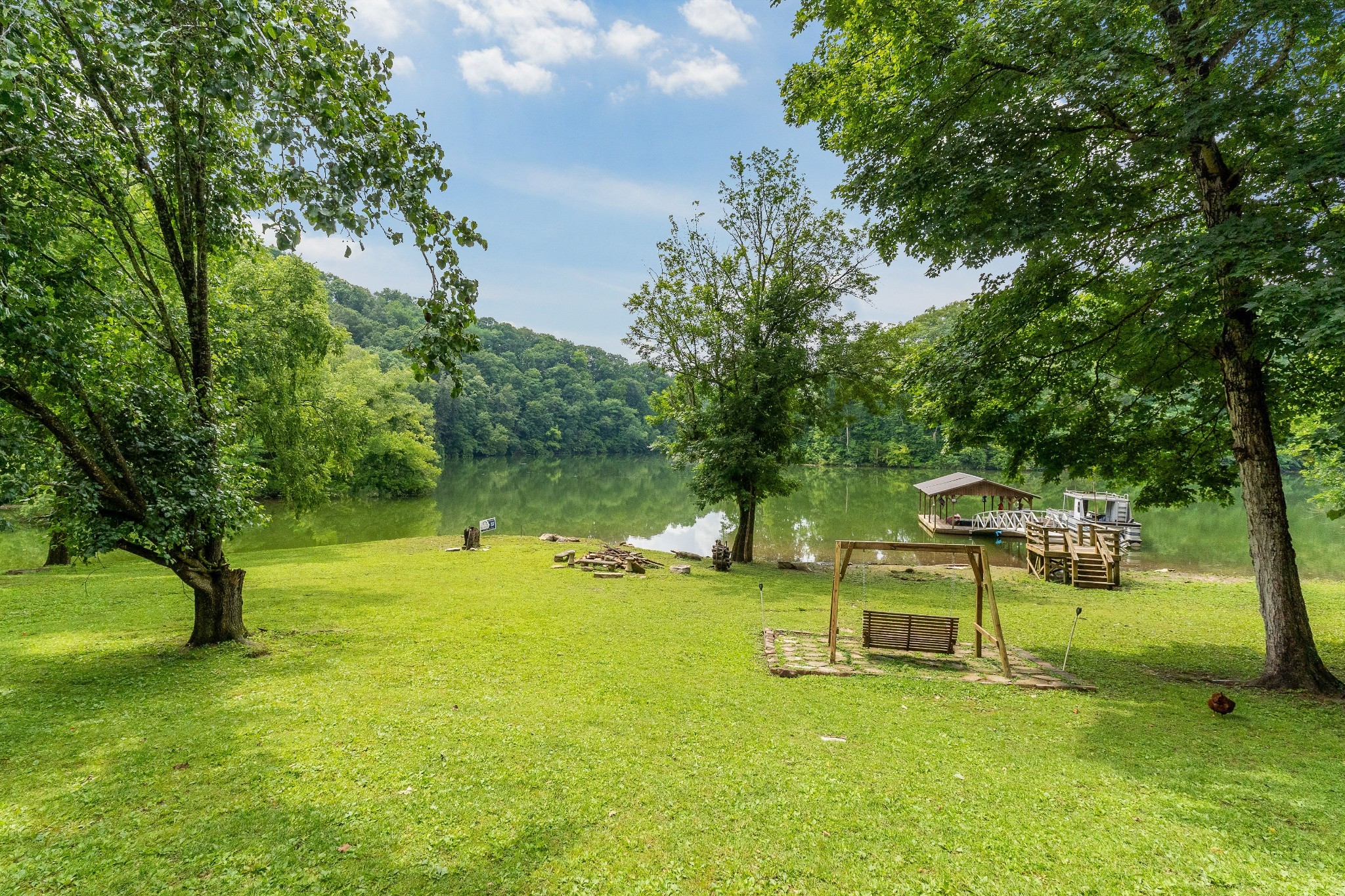 88 Hollingsworth Slough Rd