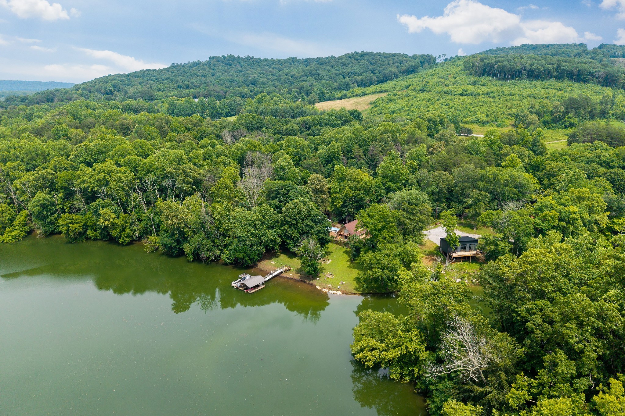 88 Hollingsworth Slough Rd