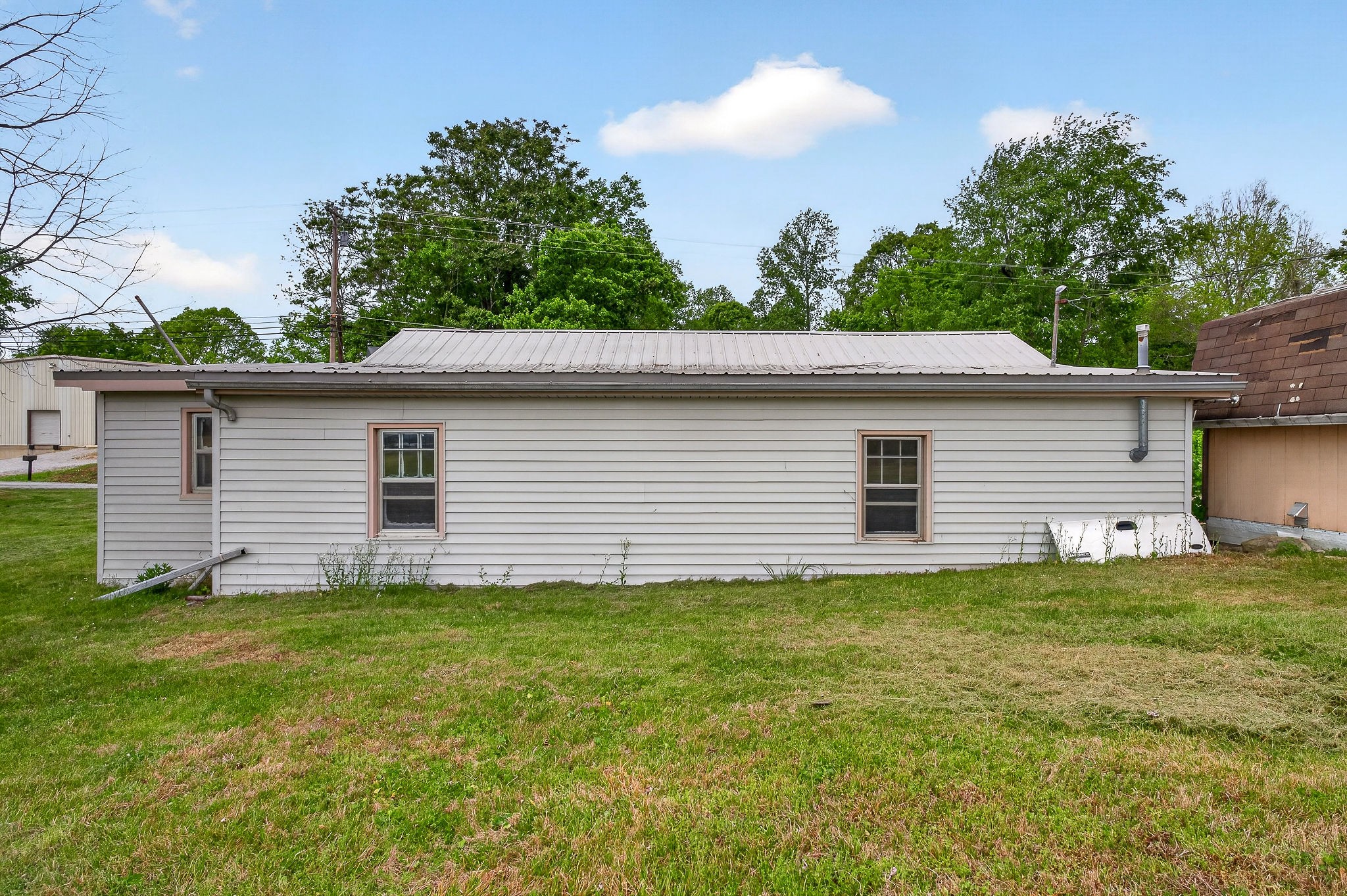 268 Express Rd