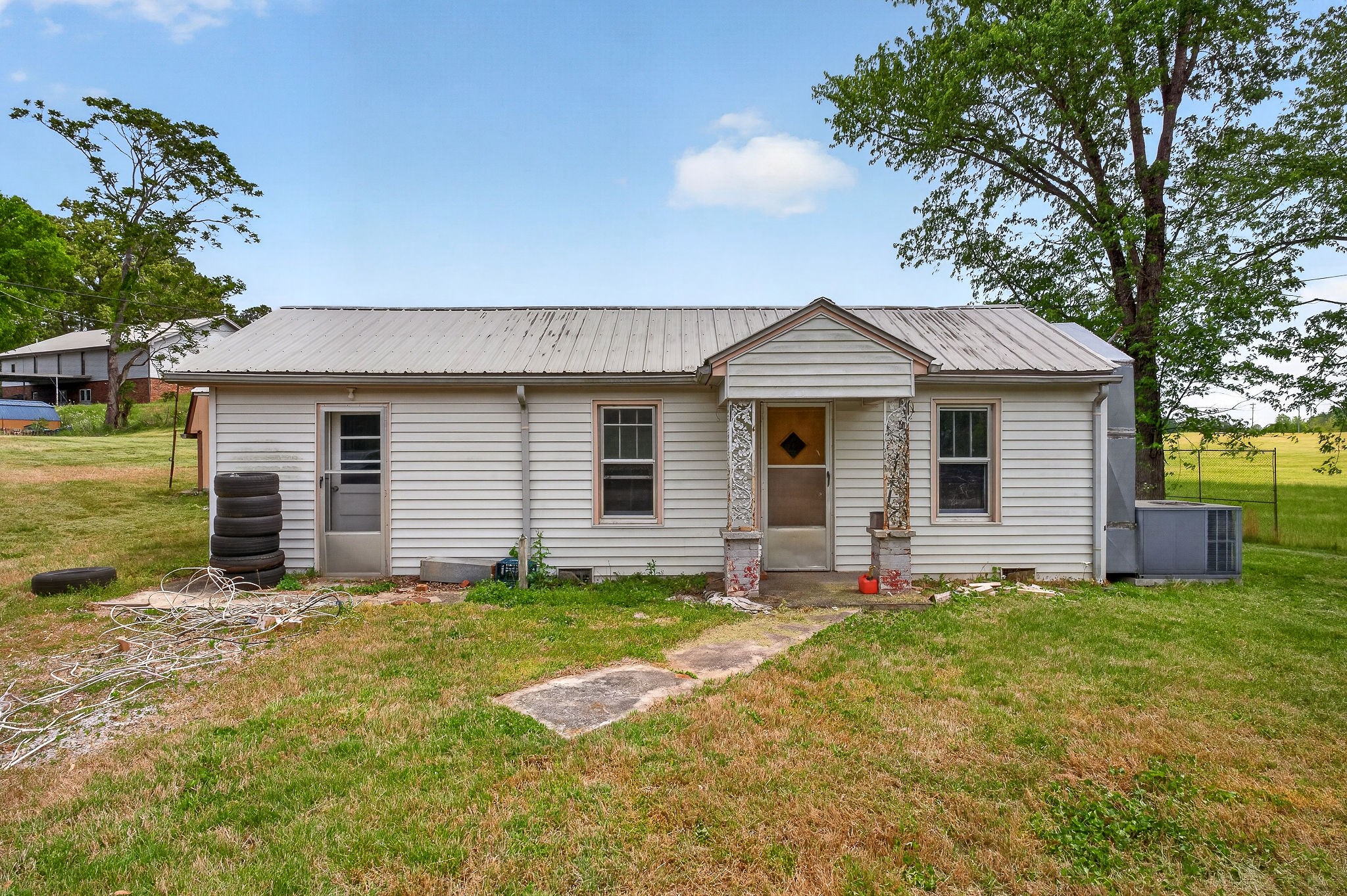 268 Express Rd