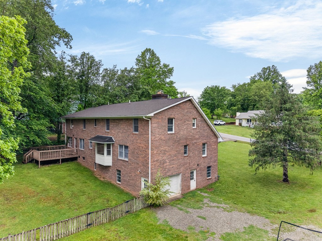 866 Pen Oak Dr