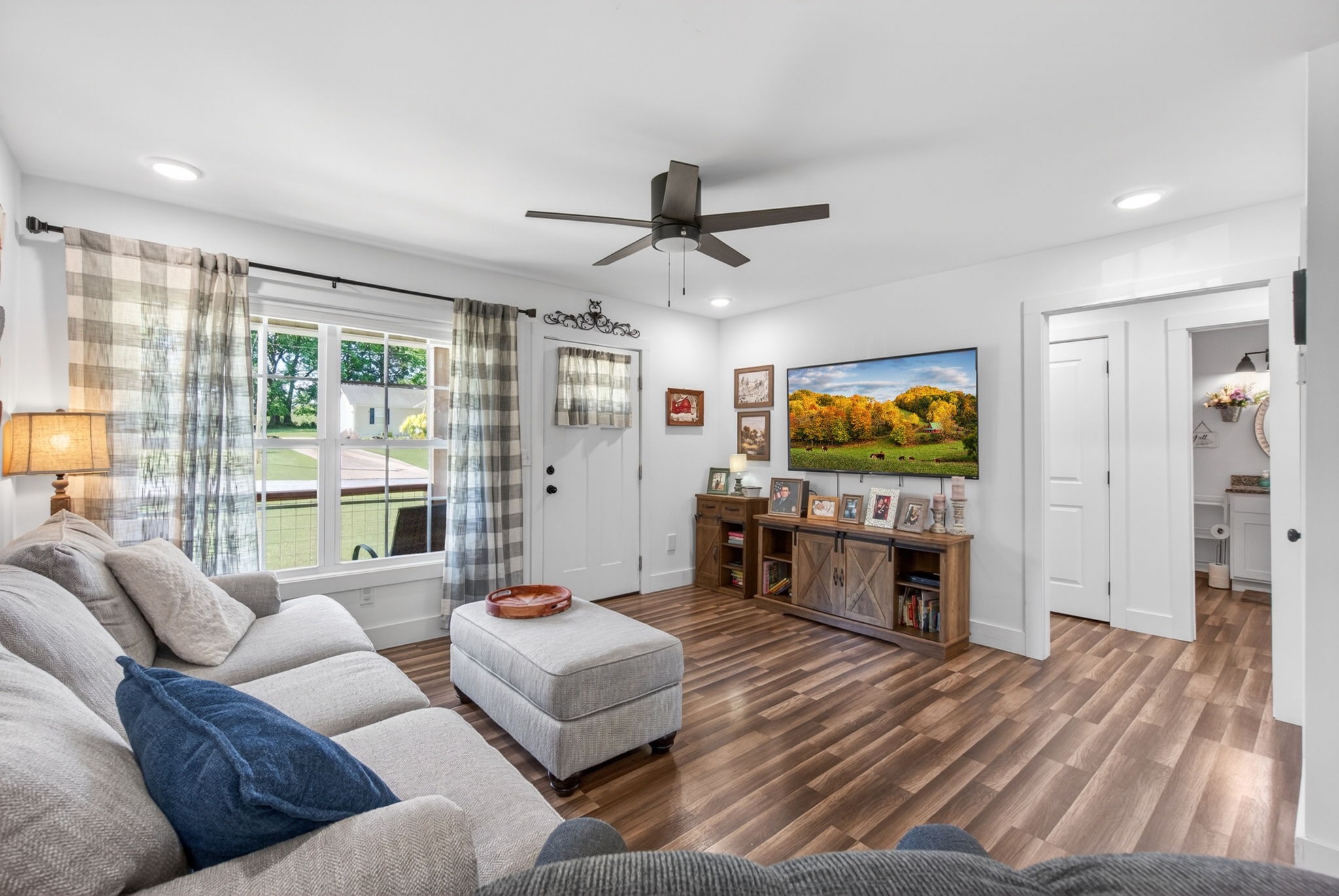 223 Del Toro Dr