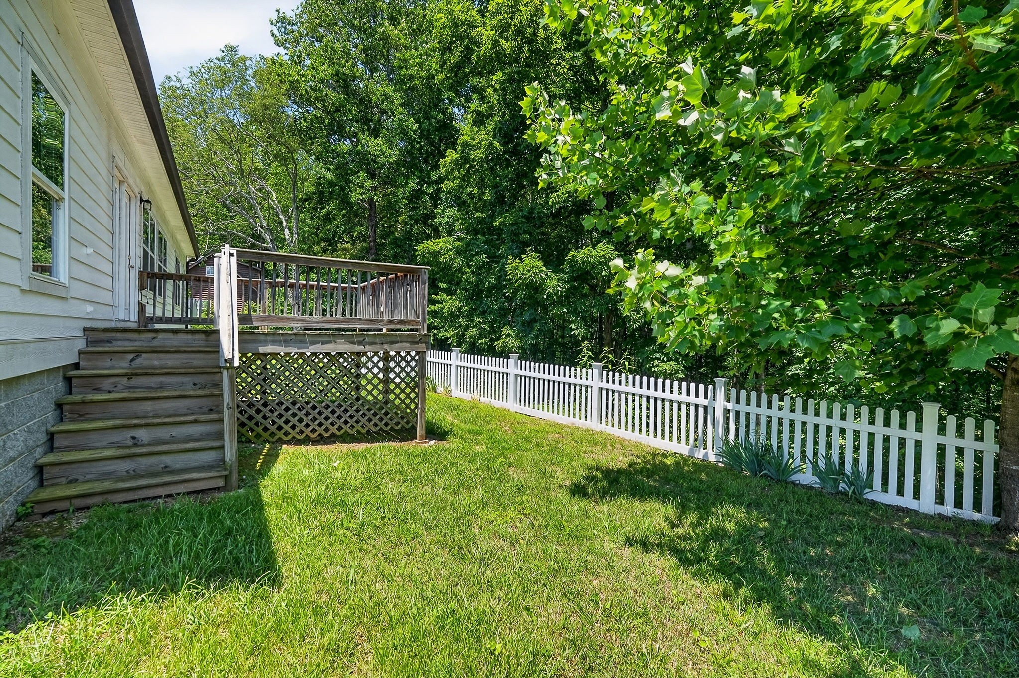 105 Shiloh Ln