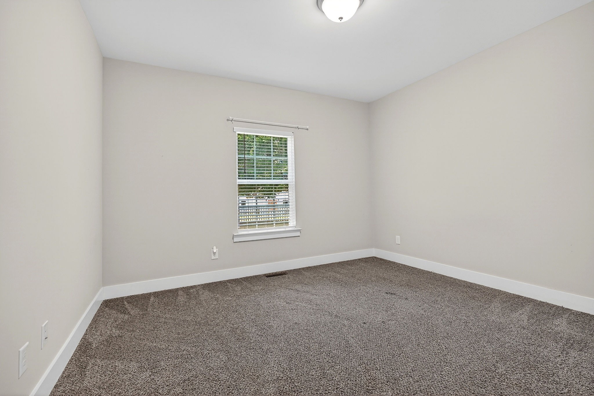 105 Shiloh Ln