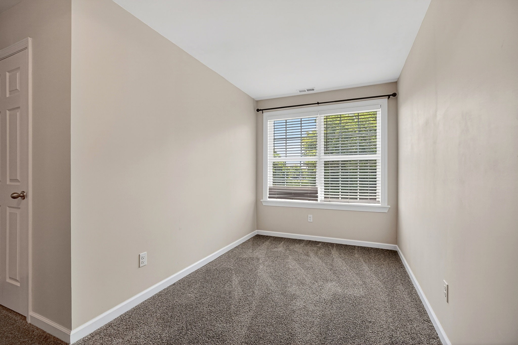 105 Shiloh Ln