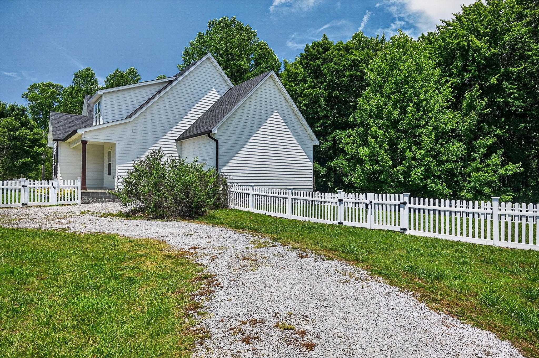 105 Shiloh Ln