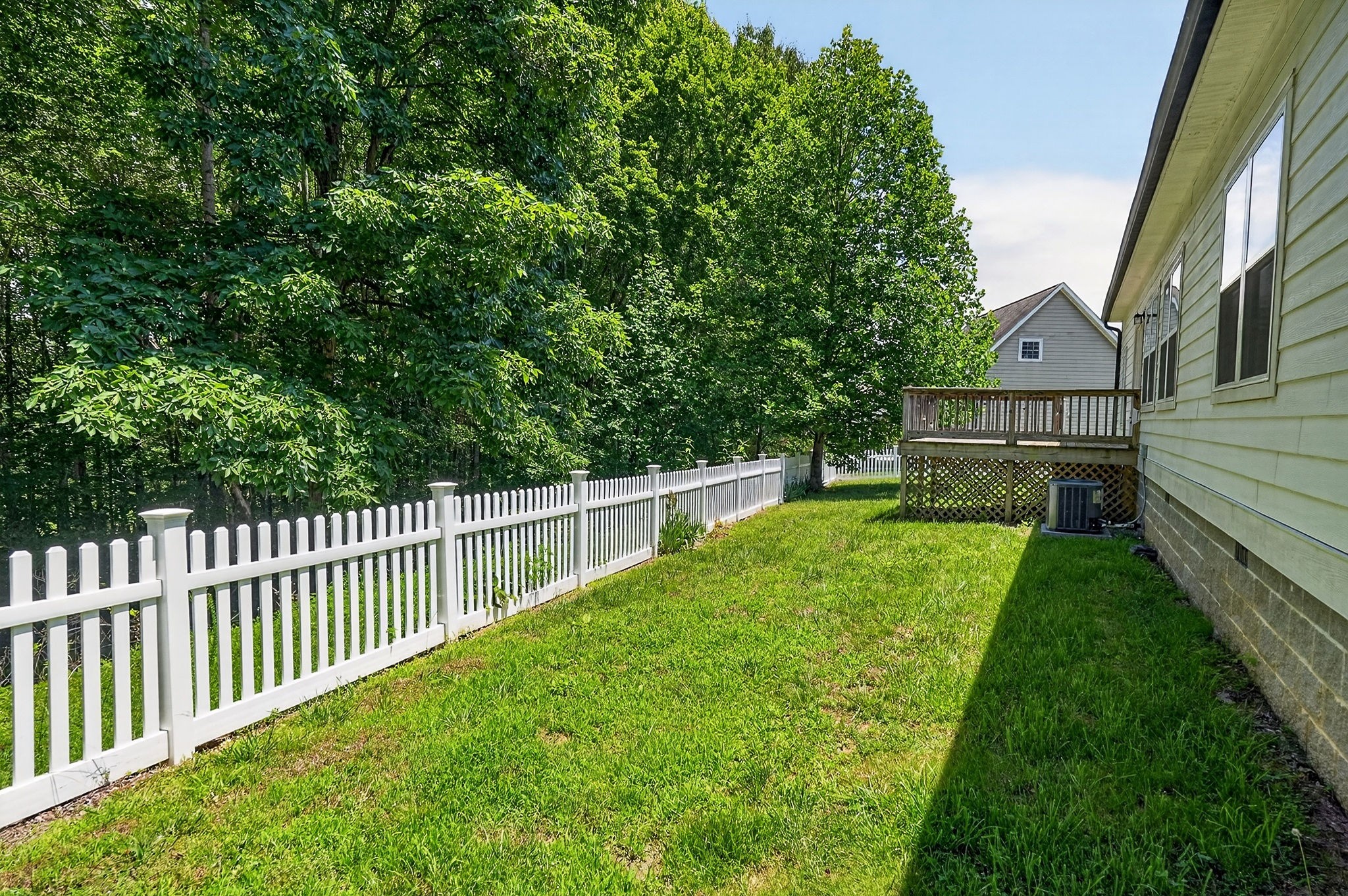 105 Shiloh Ln