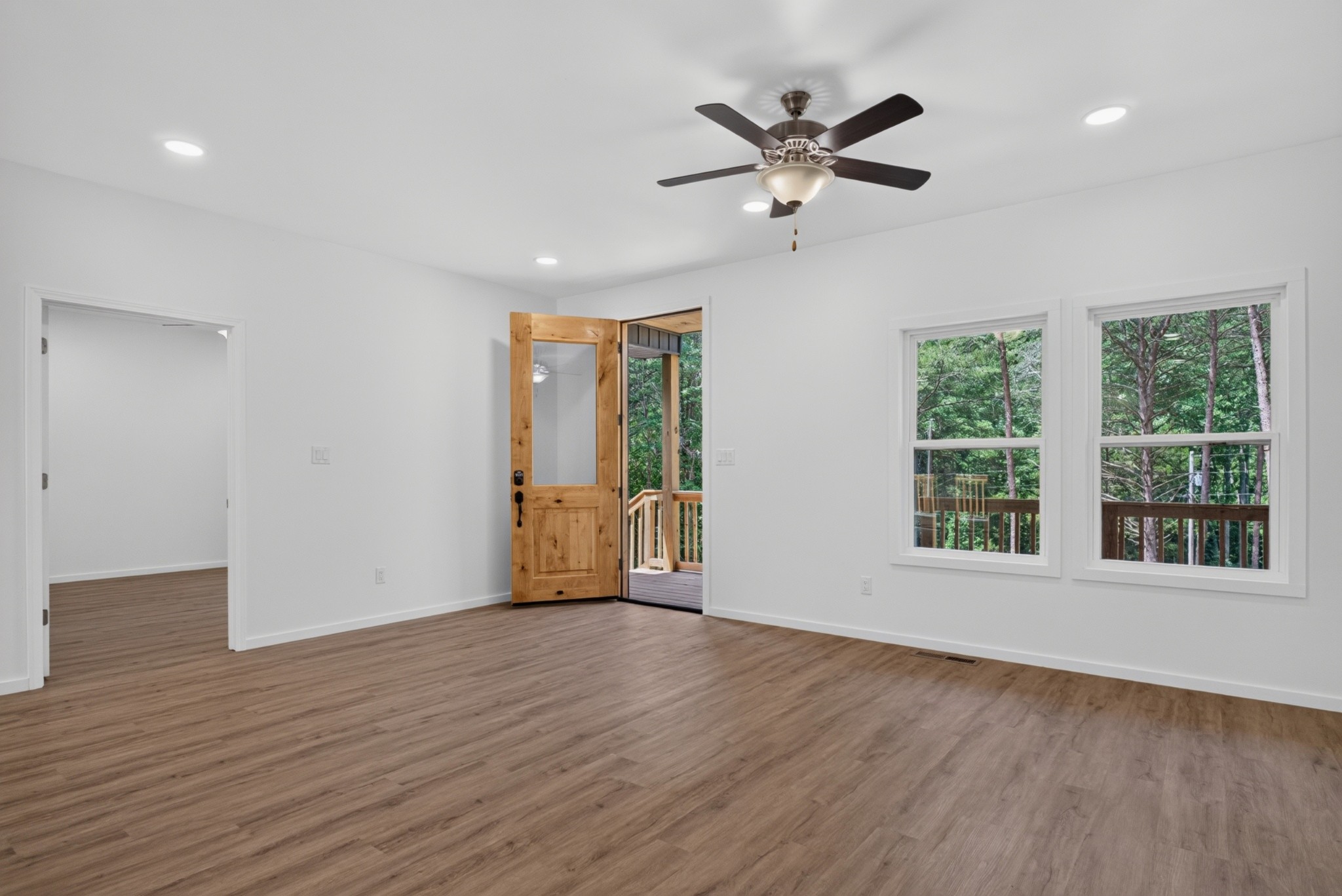 230 Hickory Ln