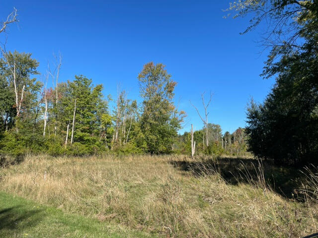 Whittier Avenue, Lot 3 & Lot 4