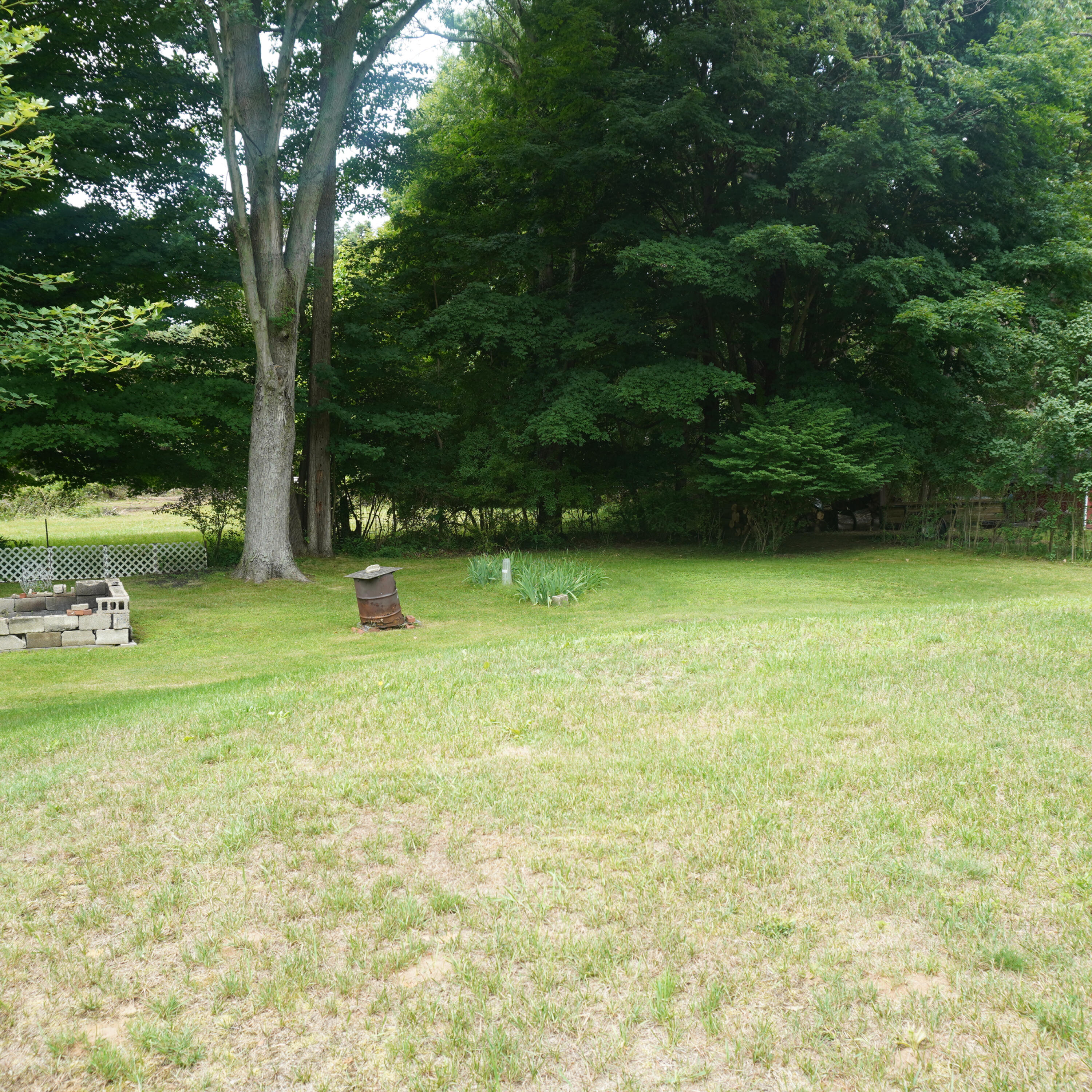 1438 South Lane