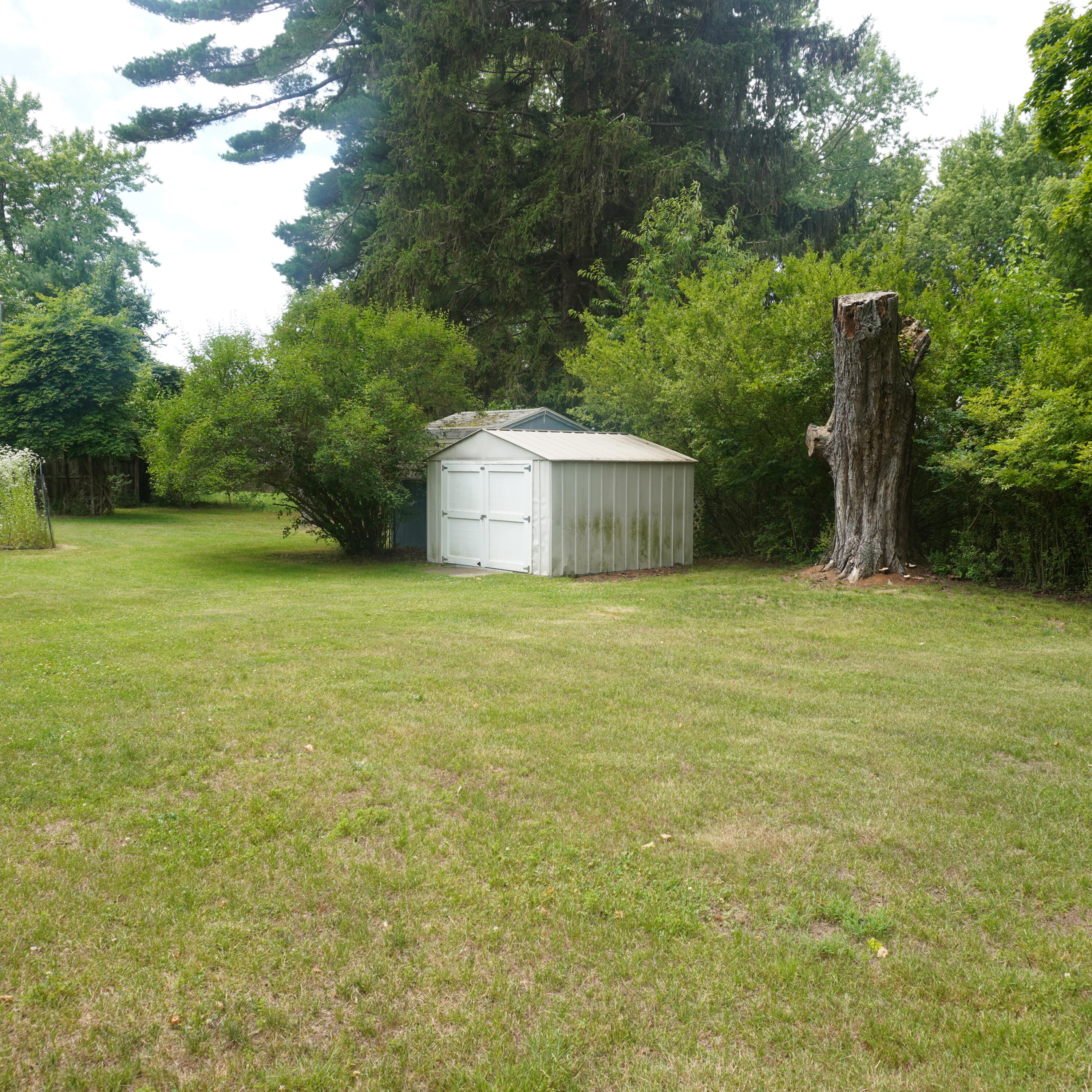 1438 South Lane
