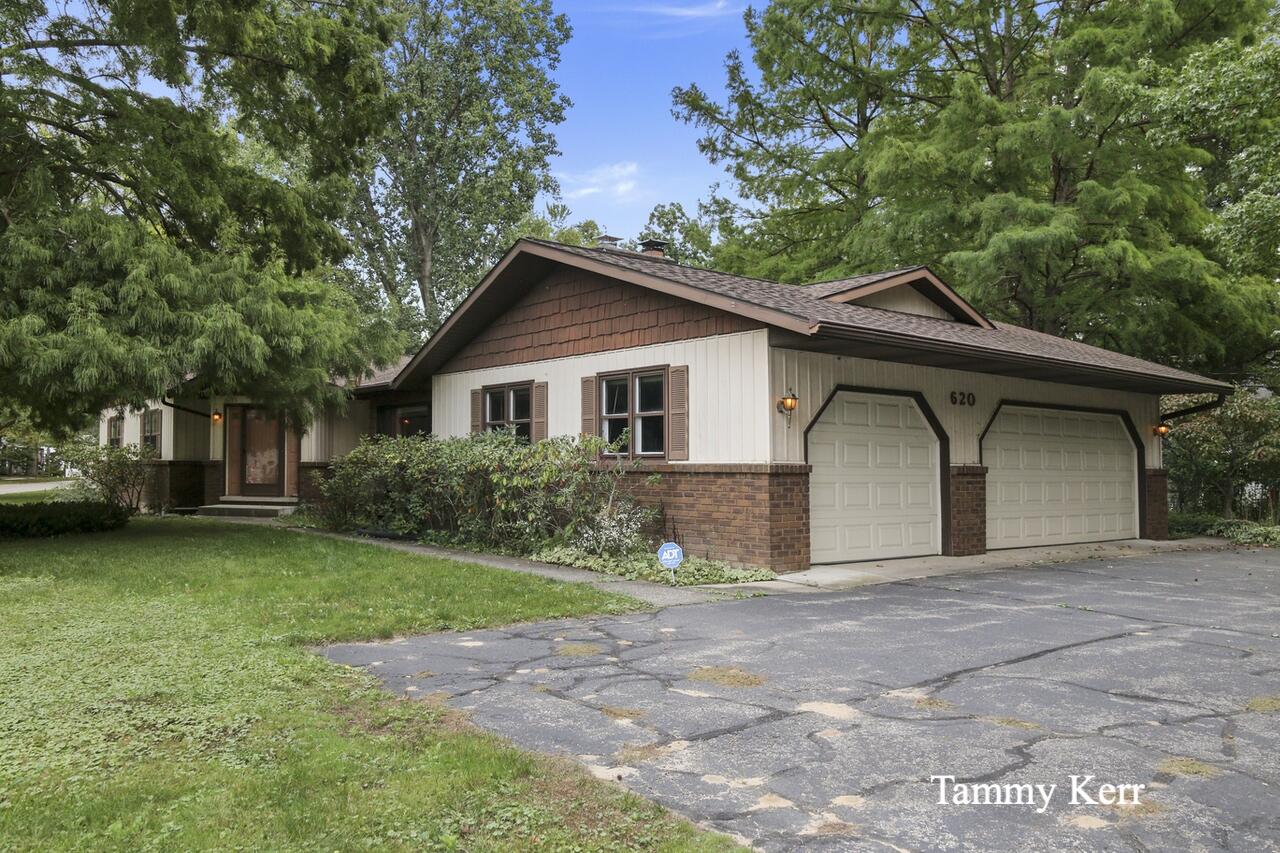 620 Pleasant Street