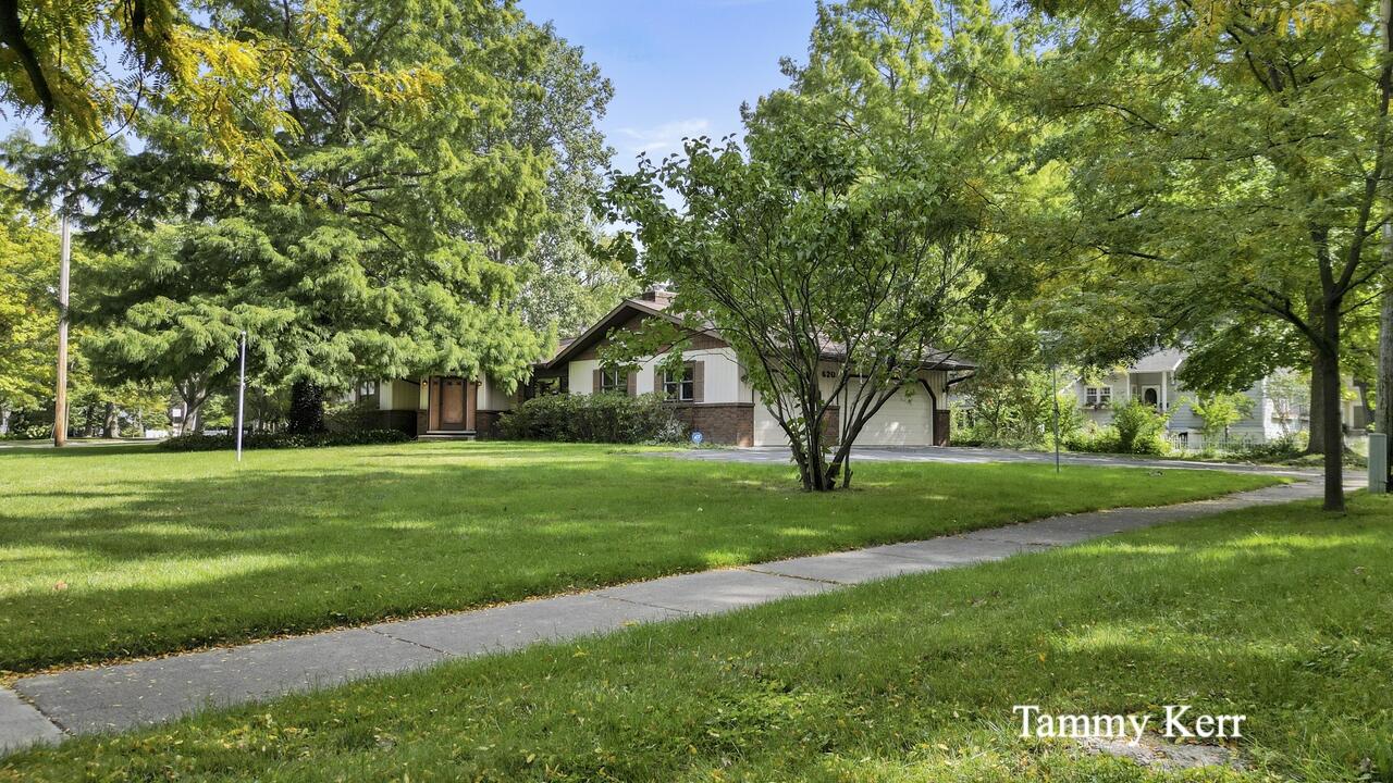 620 Pleasant Street