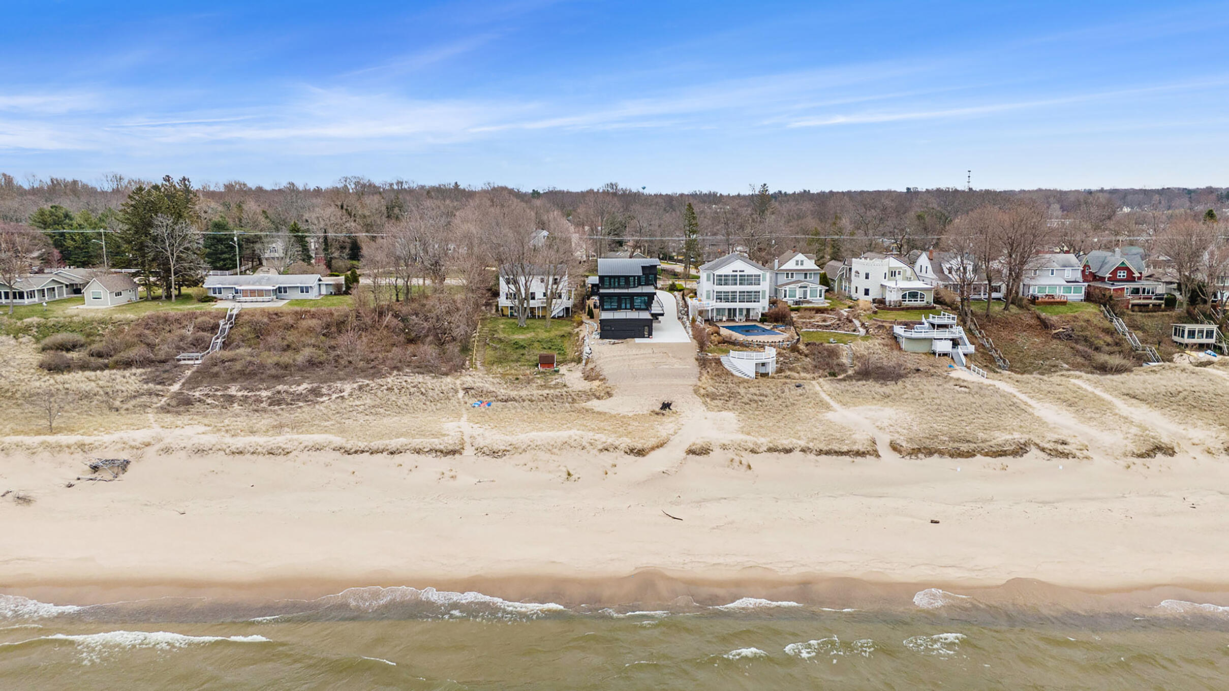 443 North Shore Drive