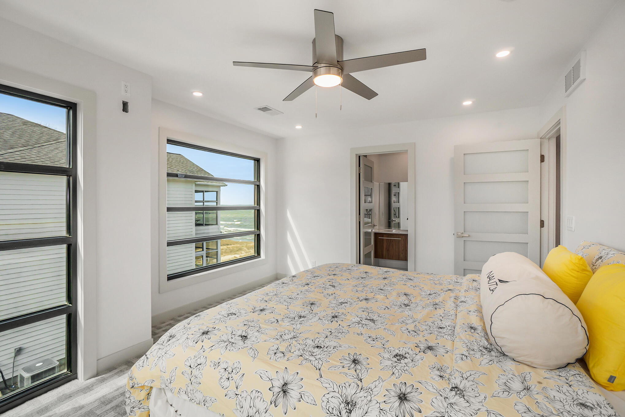 443 North Shore Drive