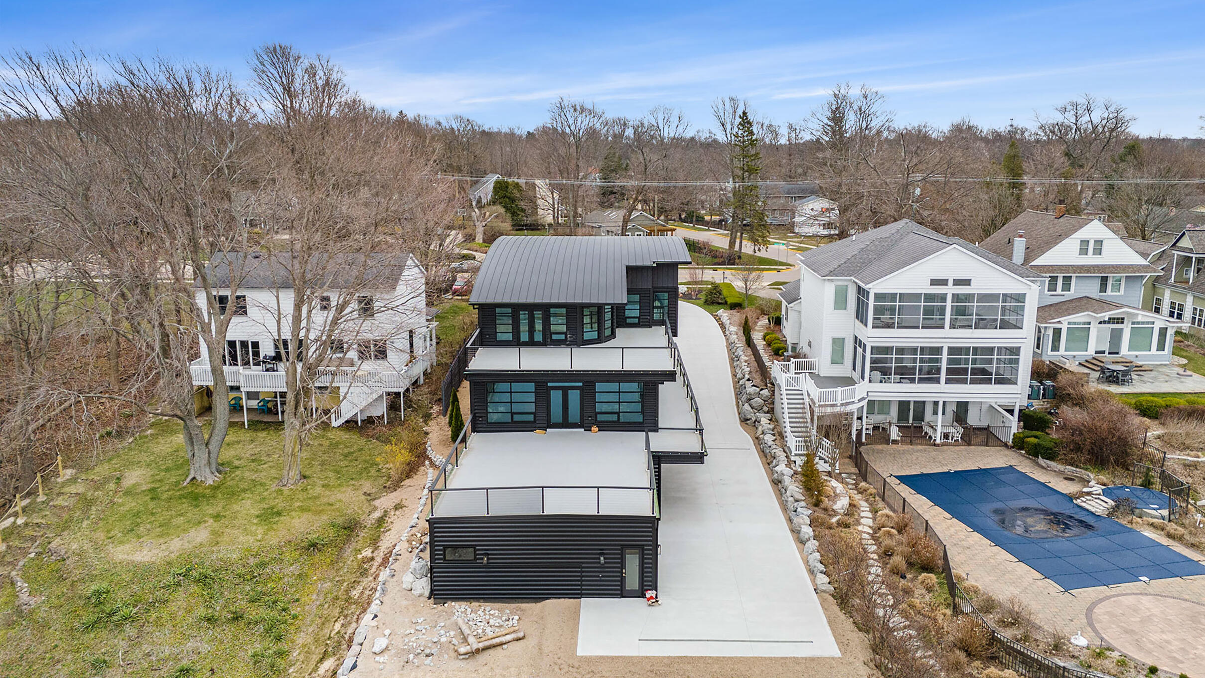 443 North Shore Drive