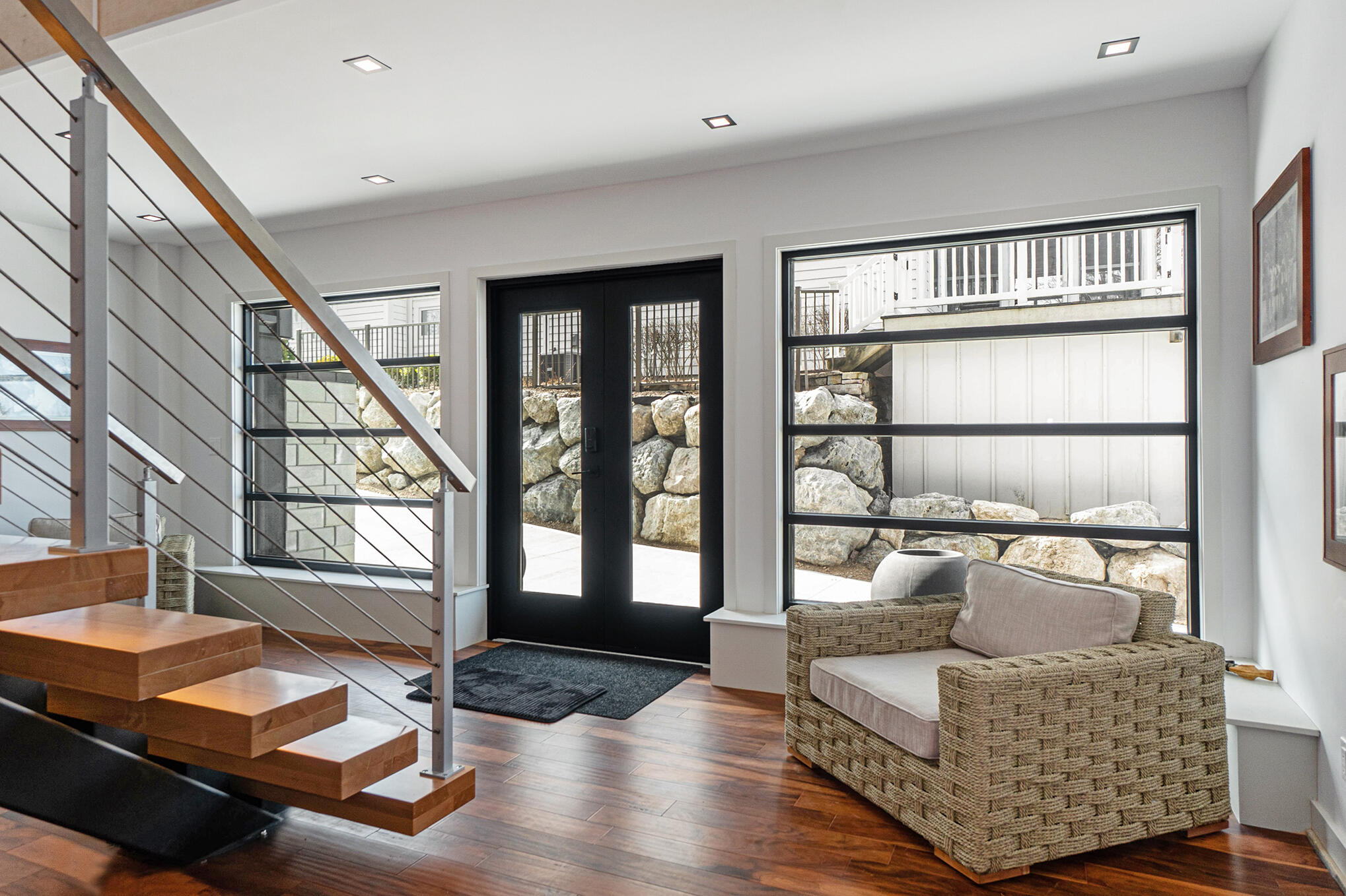 443 North Shore Drive