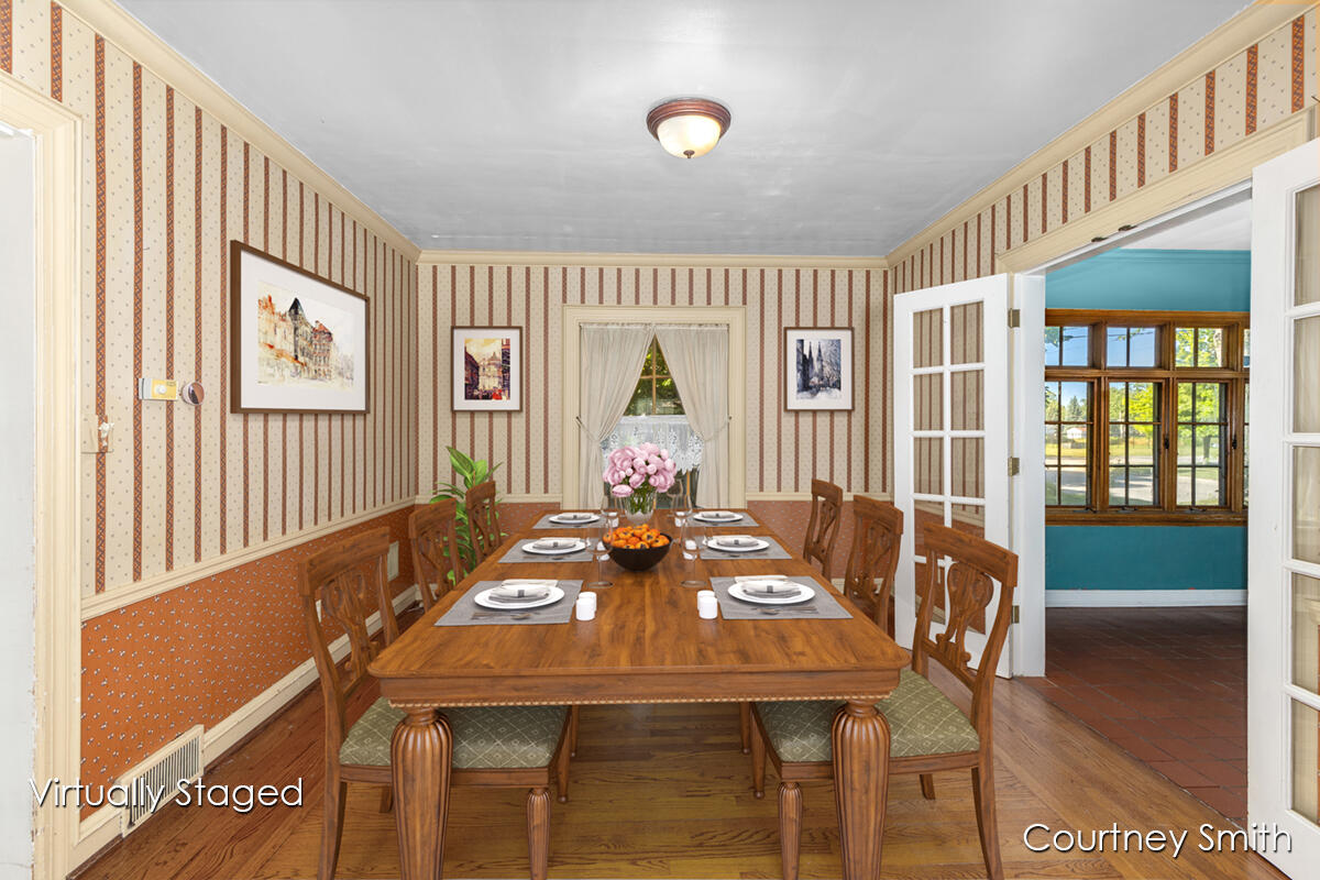 1103 W Southern Avenue