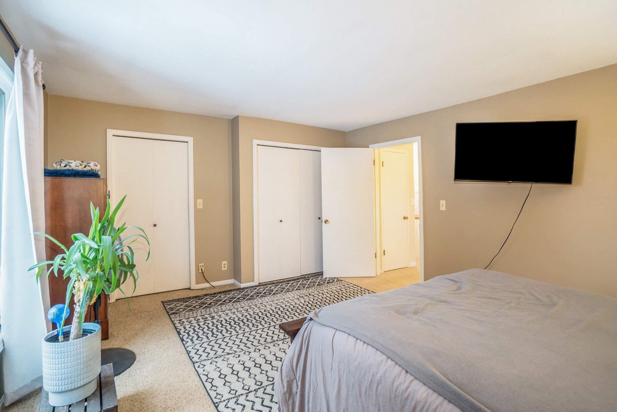 1972 S Shore Drive, 2