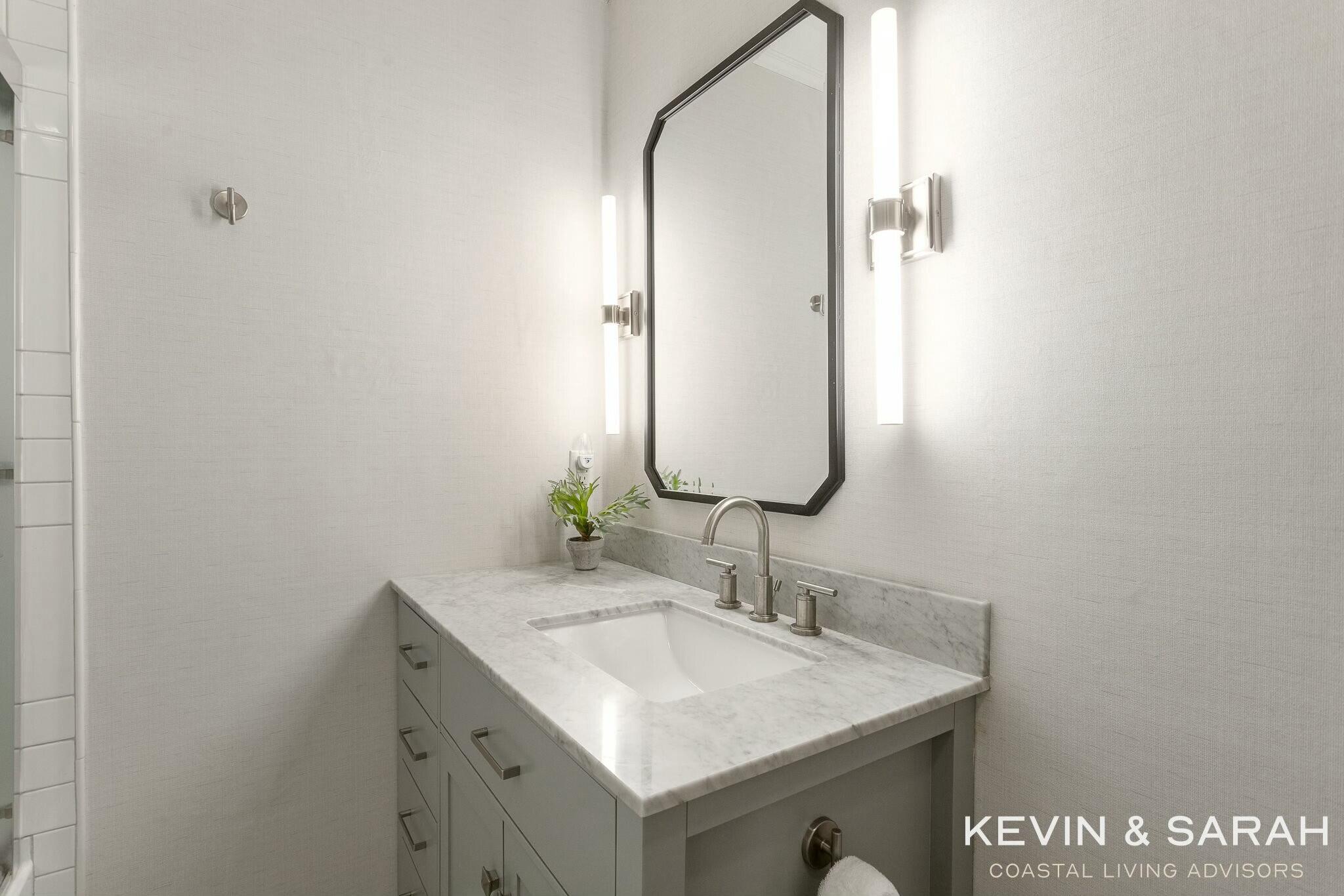 120 Elizabeth St C/3