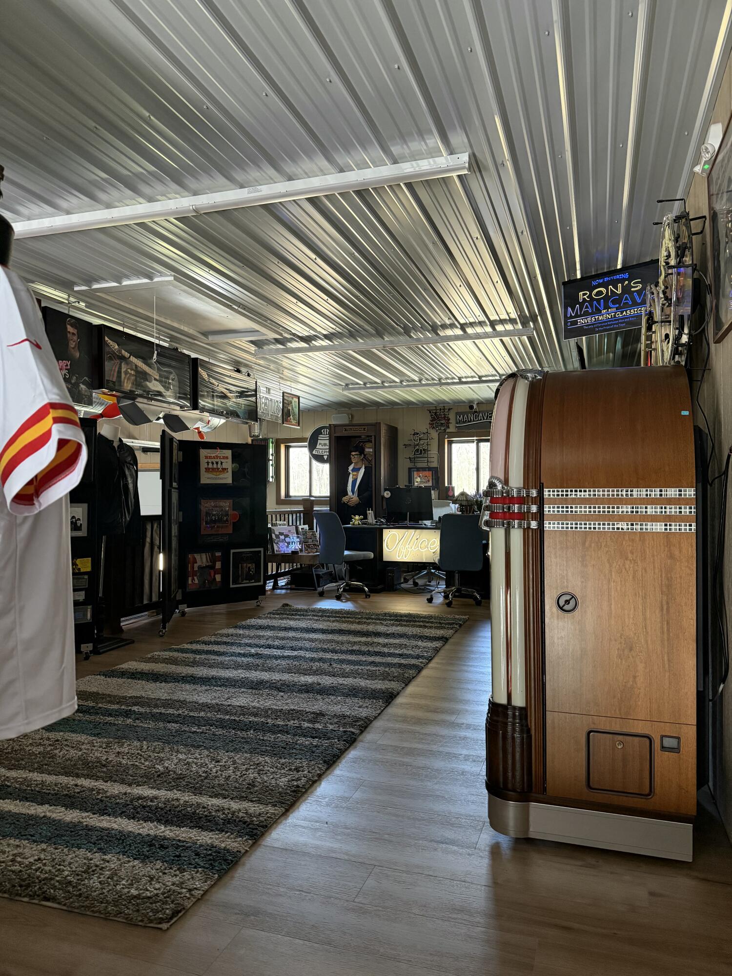 6313 JUST A MERE Road, 305