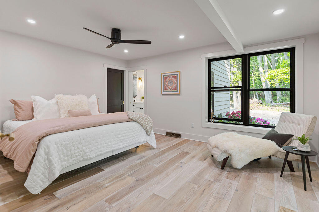 582 Campbell Road