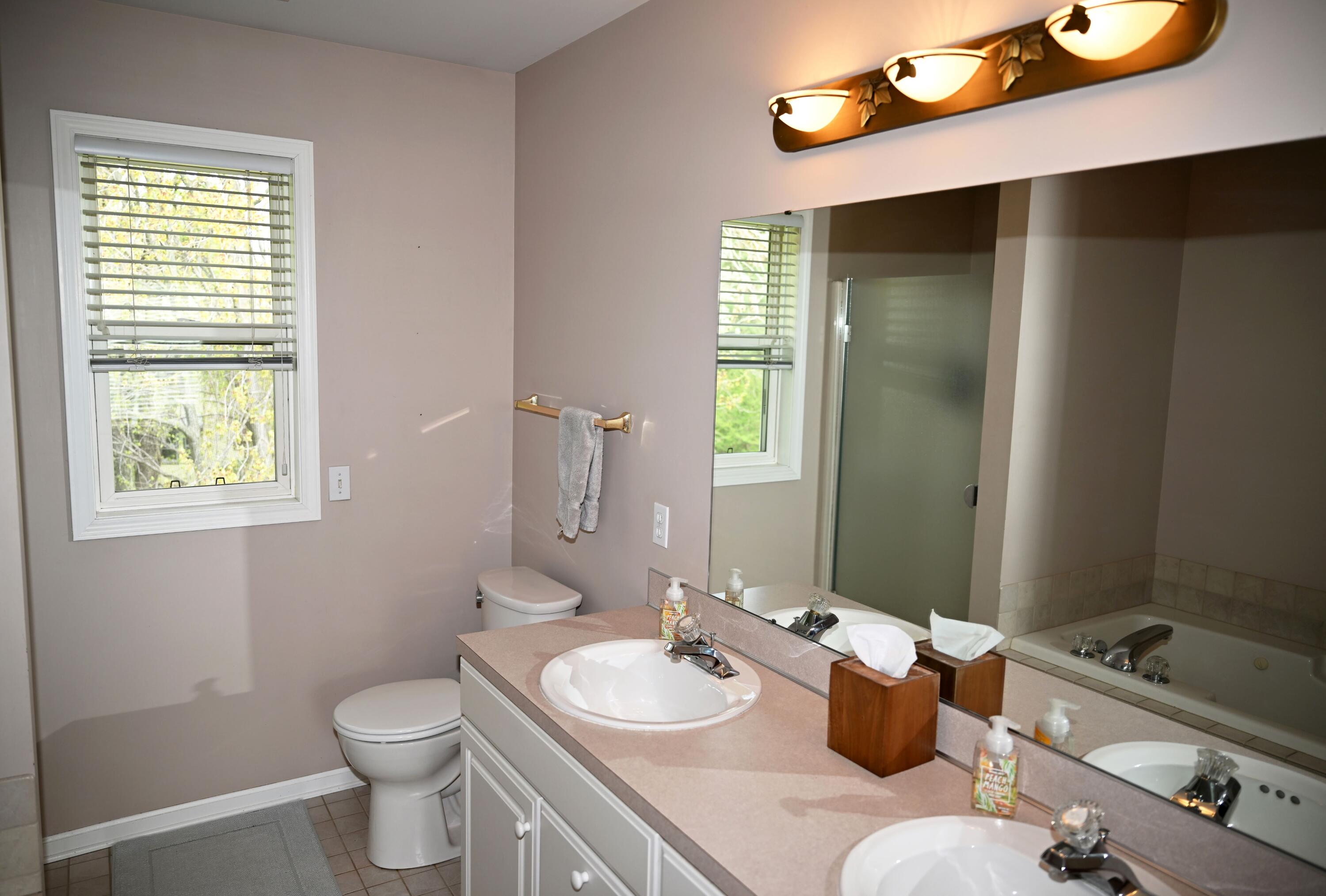 1985 Glenvale Drive SW