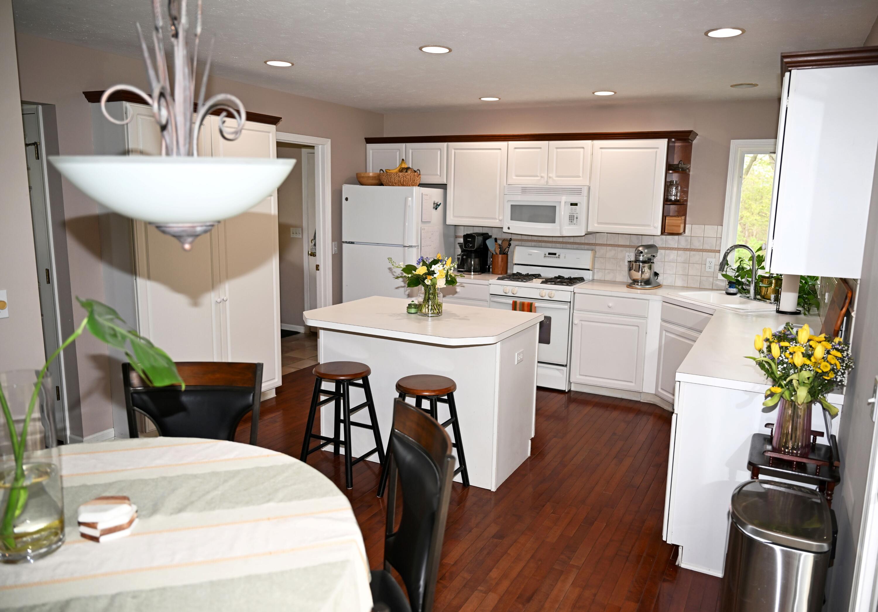 1985 Glenvale Drive SW