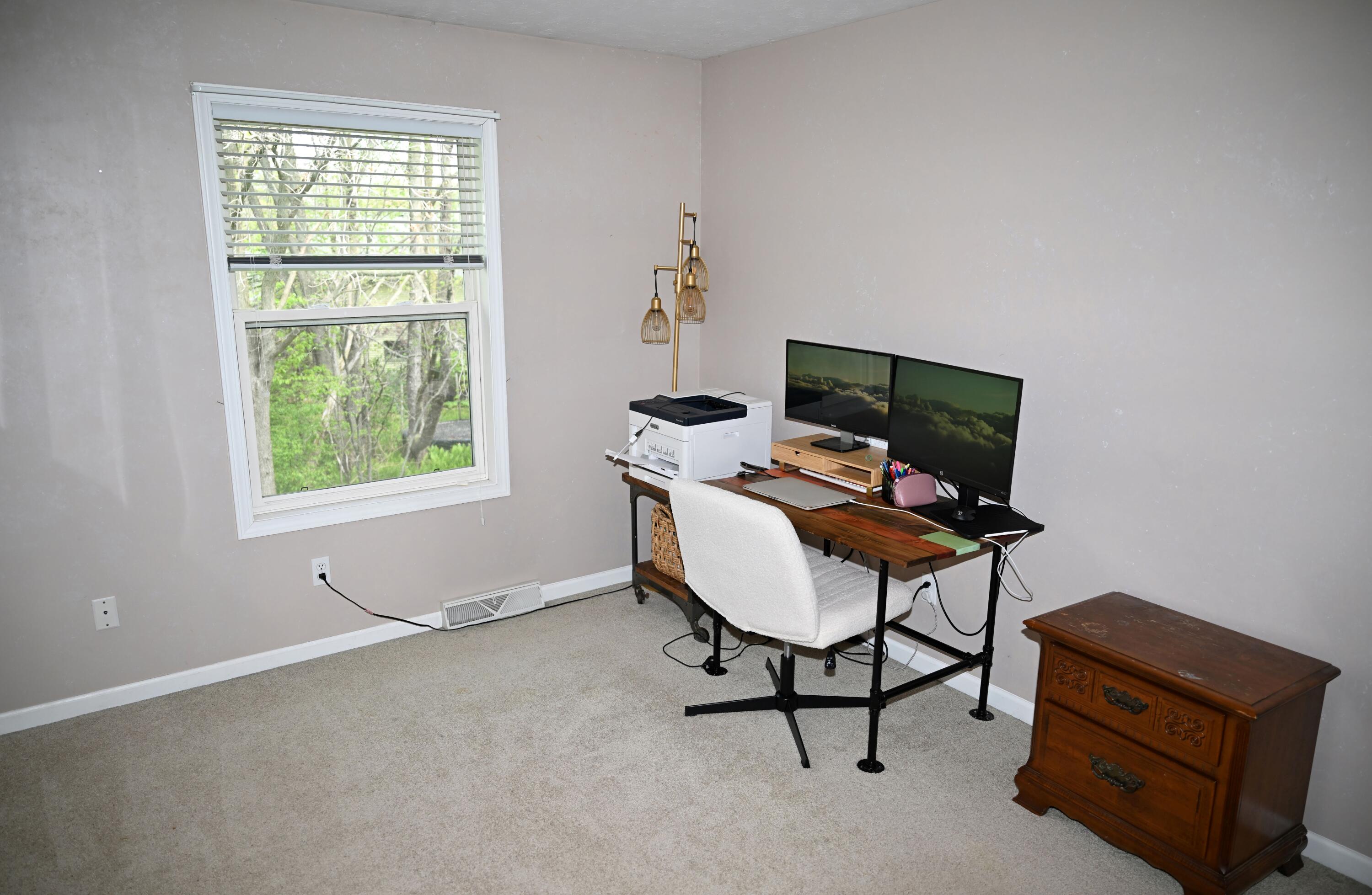 1985 Glenvale Drive SW