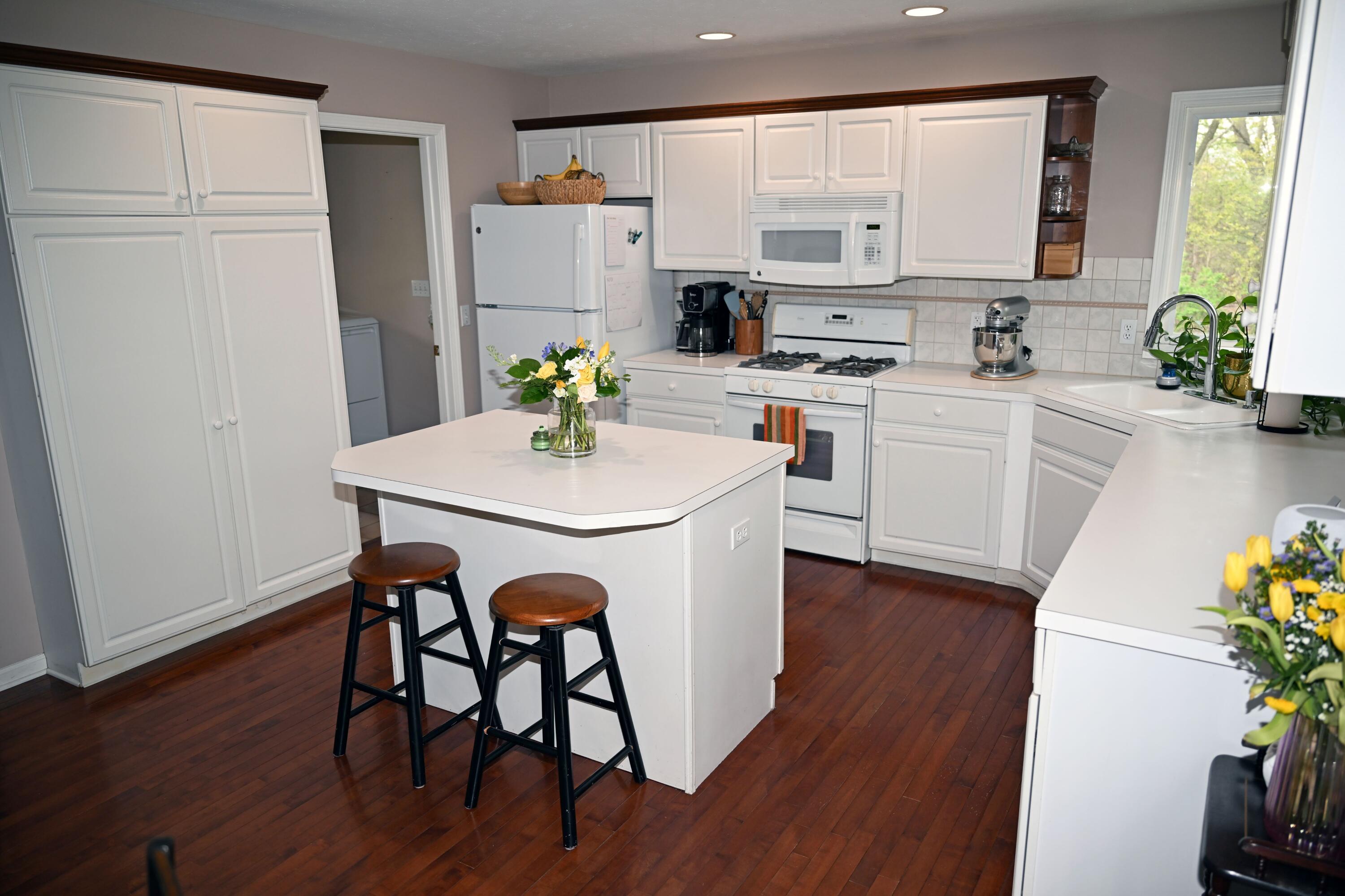 1985 Glenvale Drive SW