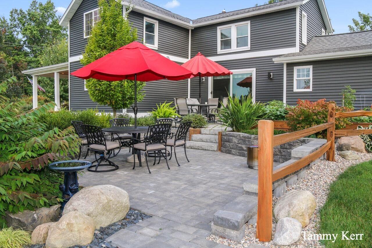 3735 63rd Street